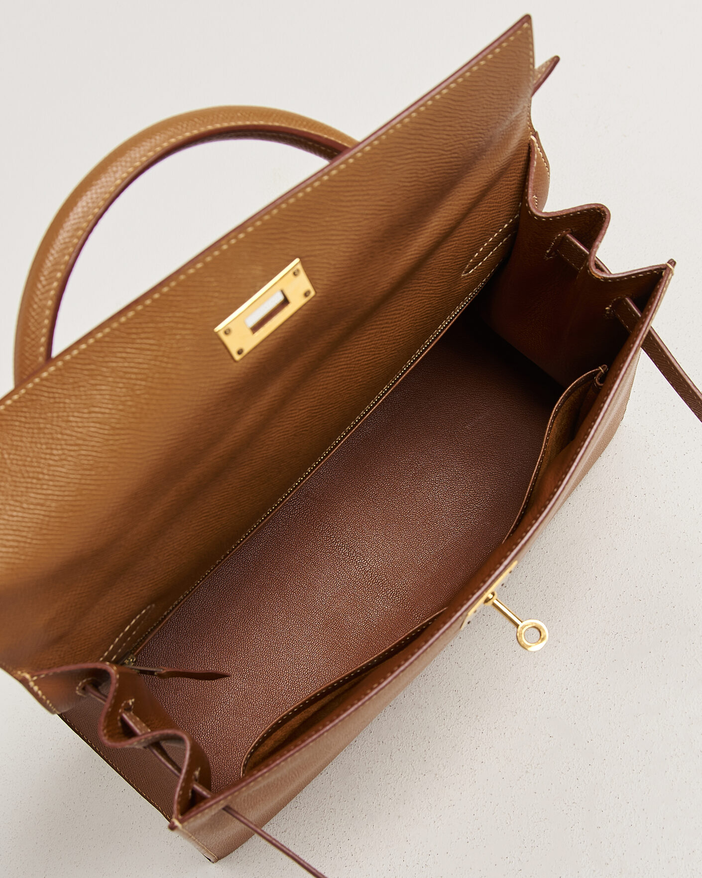 Hombres | Pre-Owned & Vintage Bags | Hermès Pre-Owned | Kelly 32 Courchevel Leather Gold