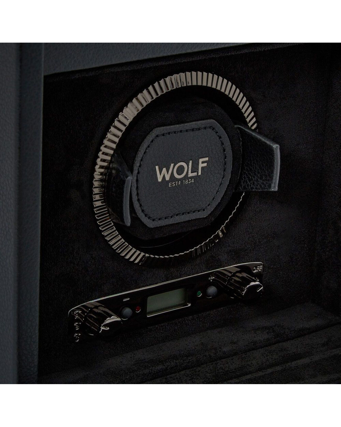 Hombres | Cajas para relojes y joyas | WOLF | British Racing Single Watch Winder With Storage Black