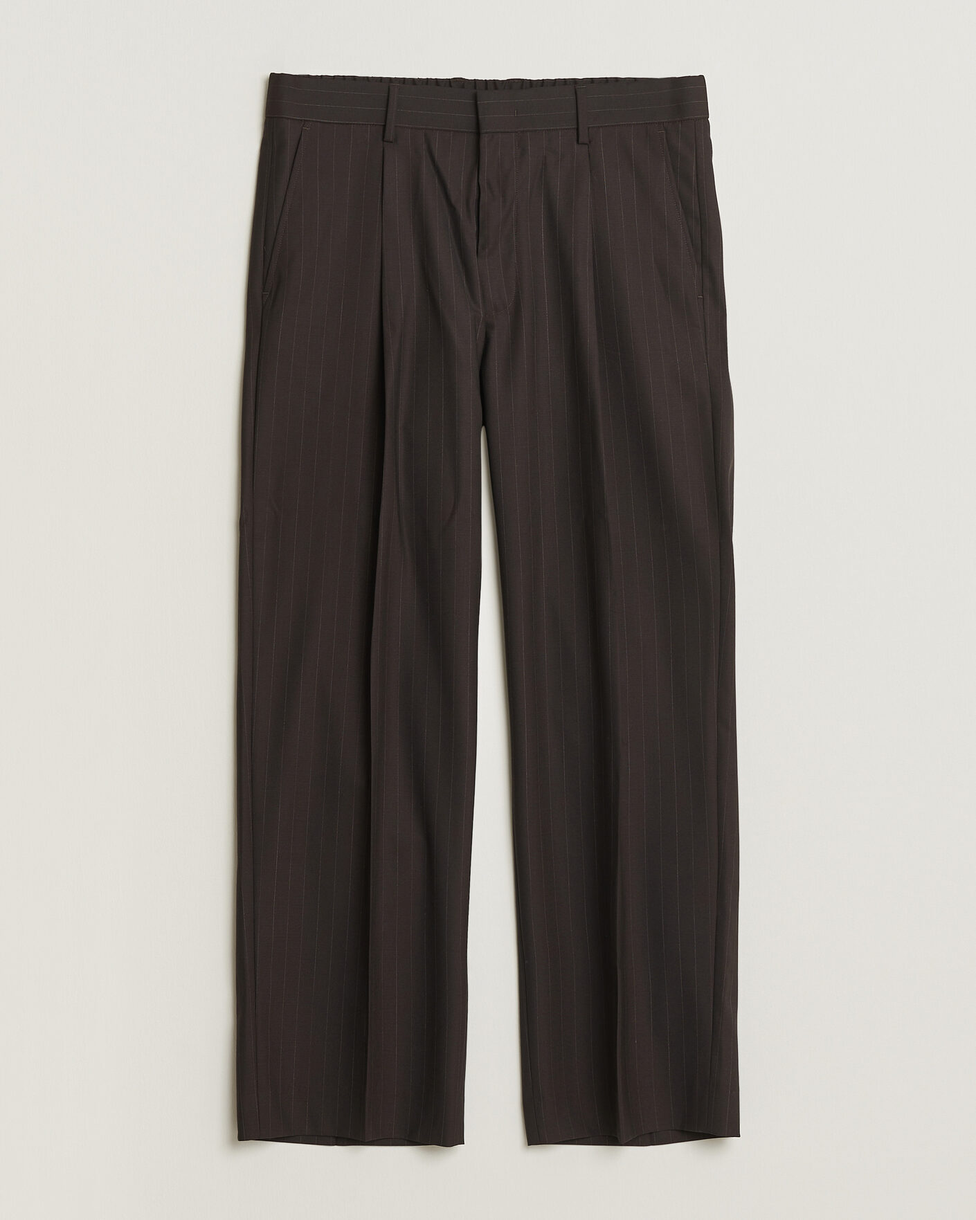 Hombres | Pantalones | NN07 | Kay Pinstriped Pleated Trousers Dark Brown