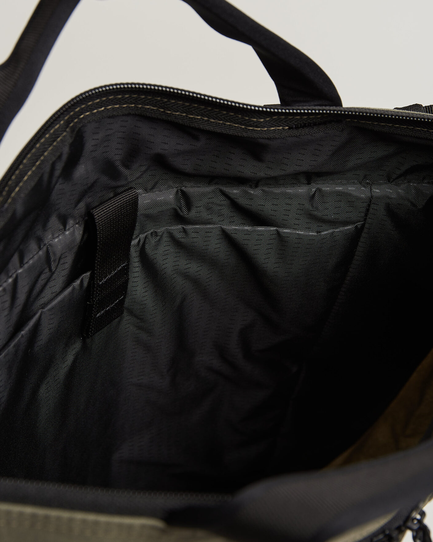 Hombres | DB Utility Tote 32L Forest Green | DB | Utility Tote 32L Forest Green