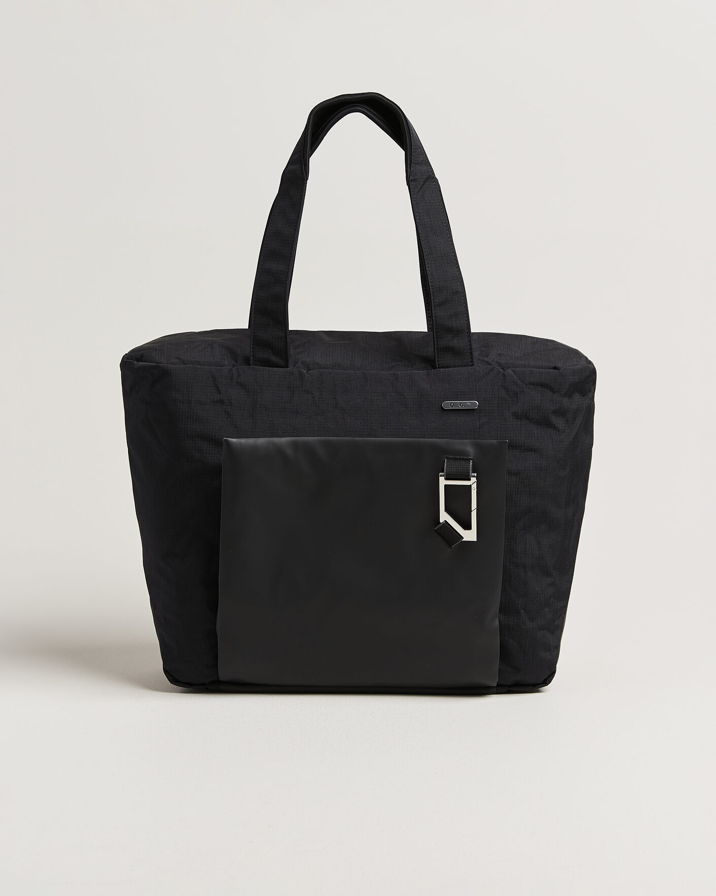 Hombres | Bolsos | DB | Entour Tote 22L Black Out