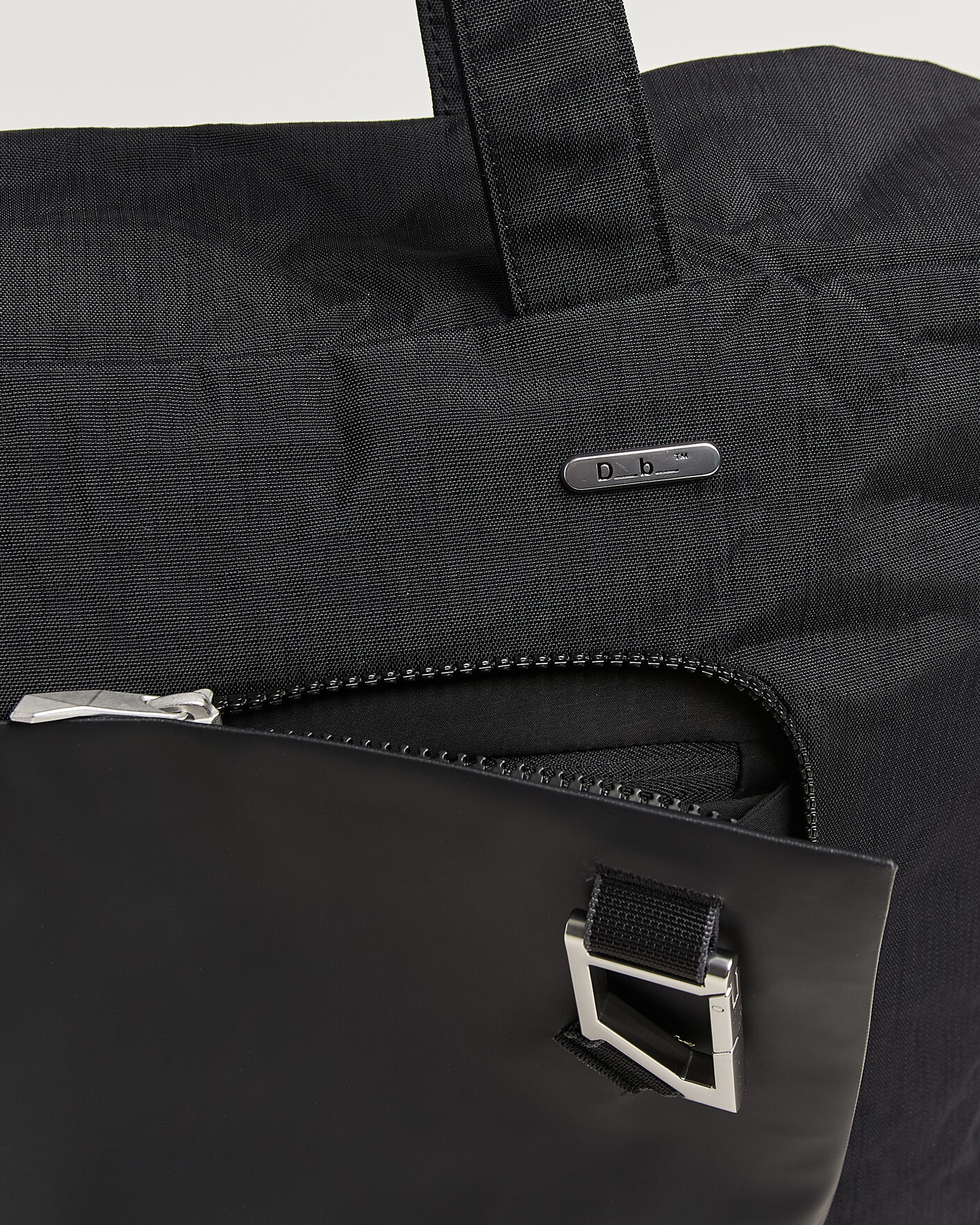 Hombres | Bolsos | DB | Entour Tote 22L Black Out
