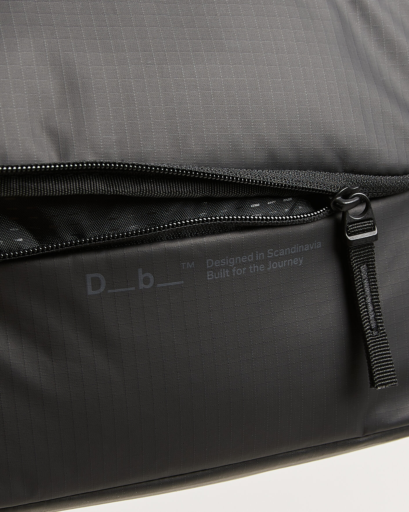 Hombres | DB Essential Wash Bag M Black Out | DB | Essential Wash Bag M Black Out