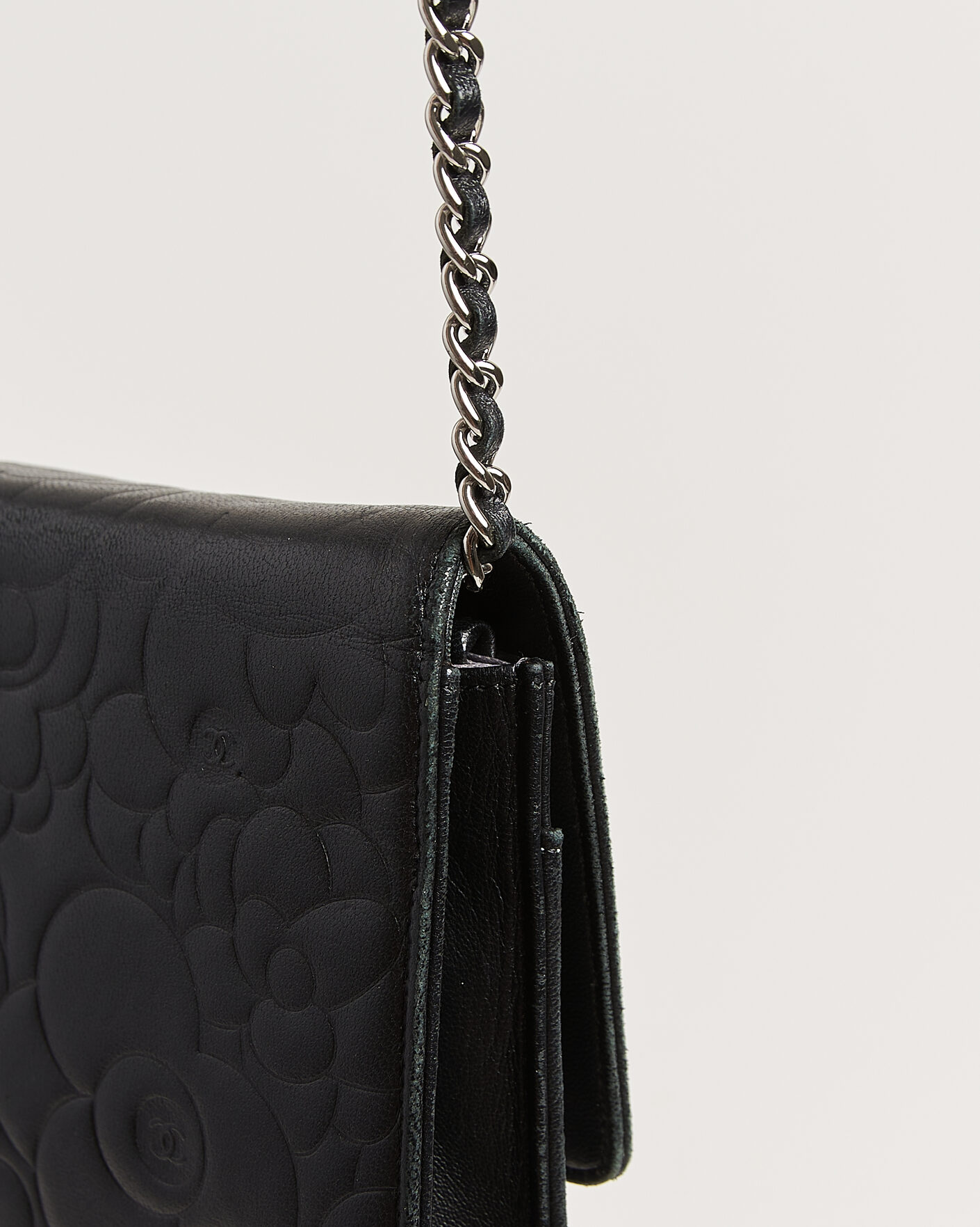 Hombres | Pre-Owned & Vintage Bags | Chanel Pre-Owned | Wallet On Chain Camelia Lambskin Black