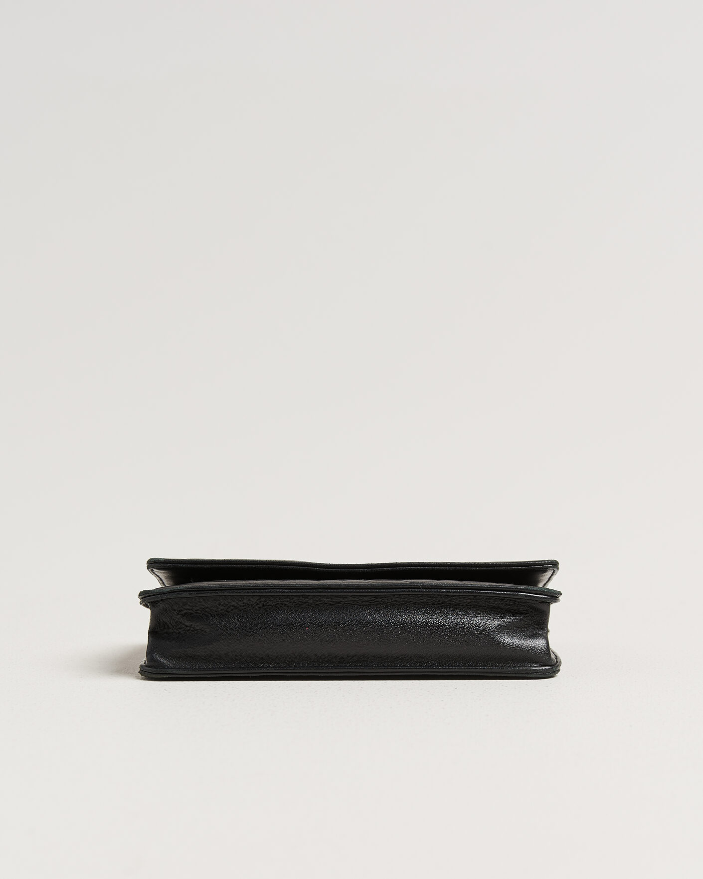Hombres | Pre-Owned & Vintage Bags | Chanel Pre-Owned | Wallet On Chain Camelia Lambskin Black