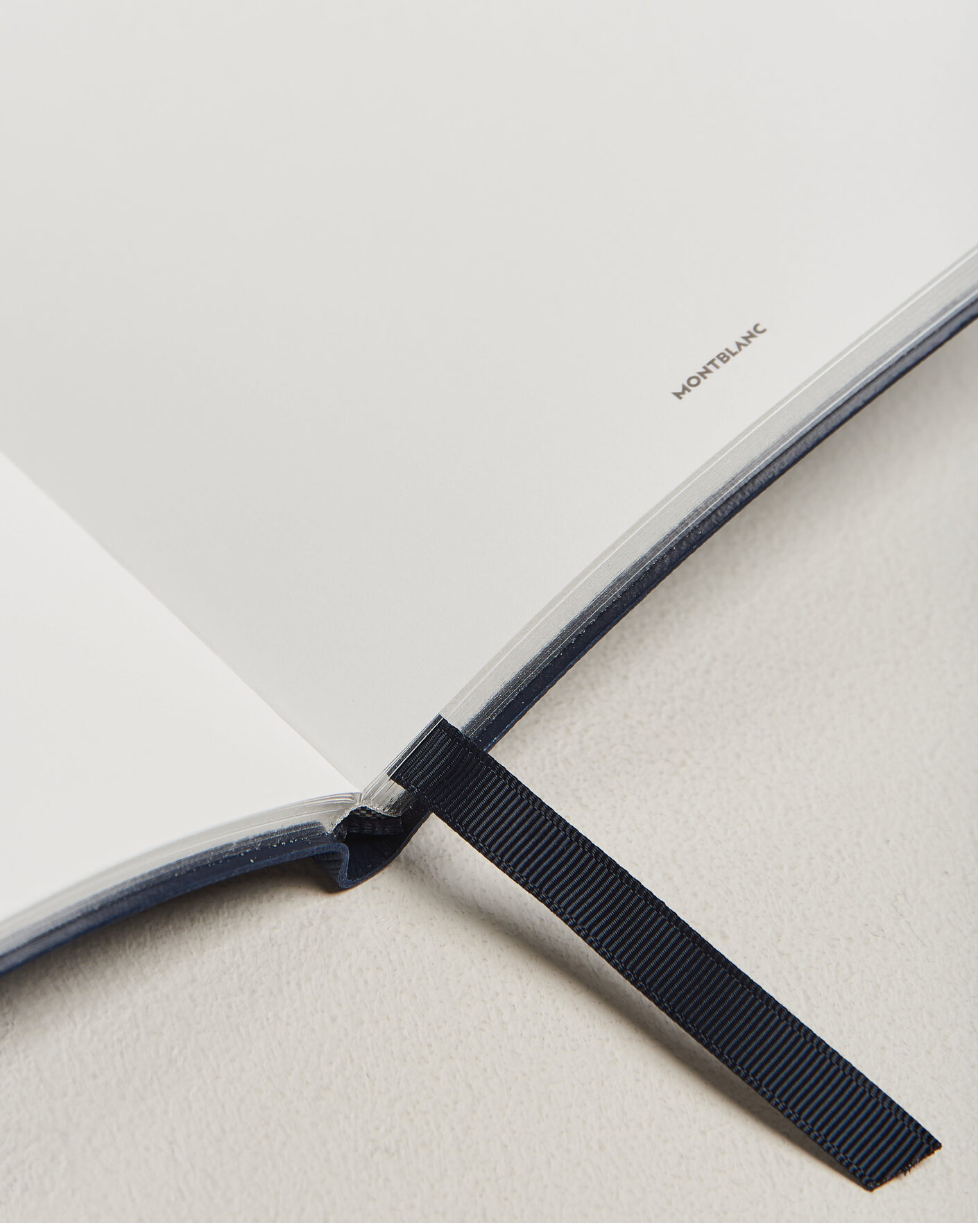 Hombres | Cuadernos | Montblanc | Notebook Medium, Saffiano Leather Ink Blue