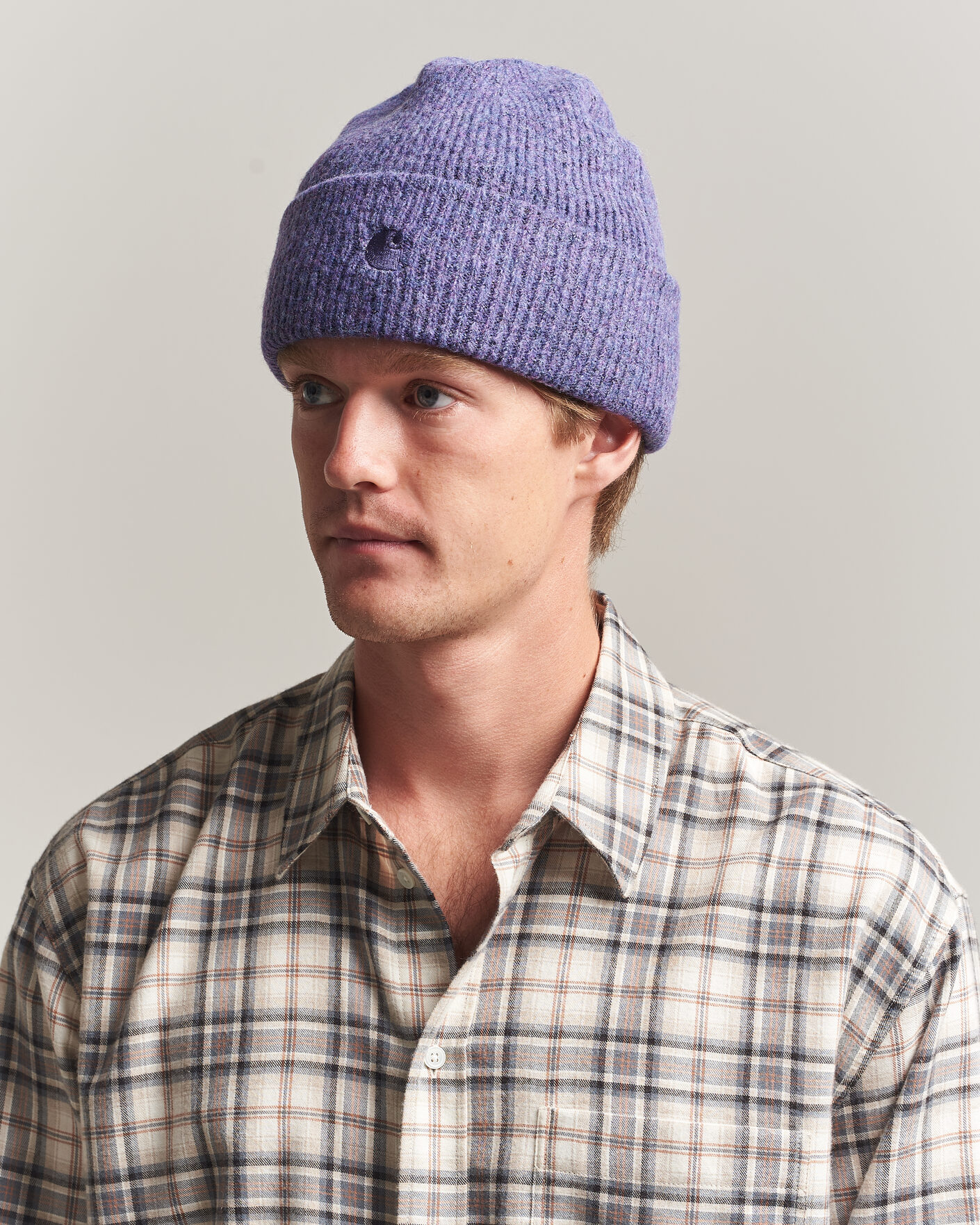 Hombres | Gorros | Carhartt WIP | Curtis Tonal Logo Beanie Shady Purple
