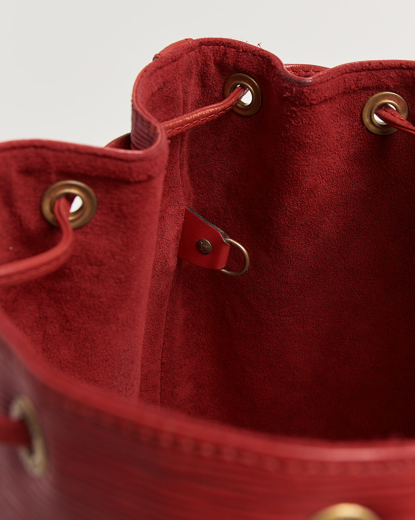Hombres | Pre-Owned & Vintage Bags | Louis Vuitton Pre-Owned | Noé Epi Leather Red