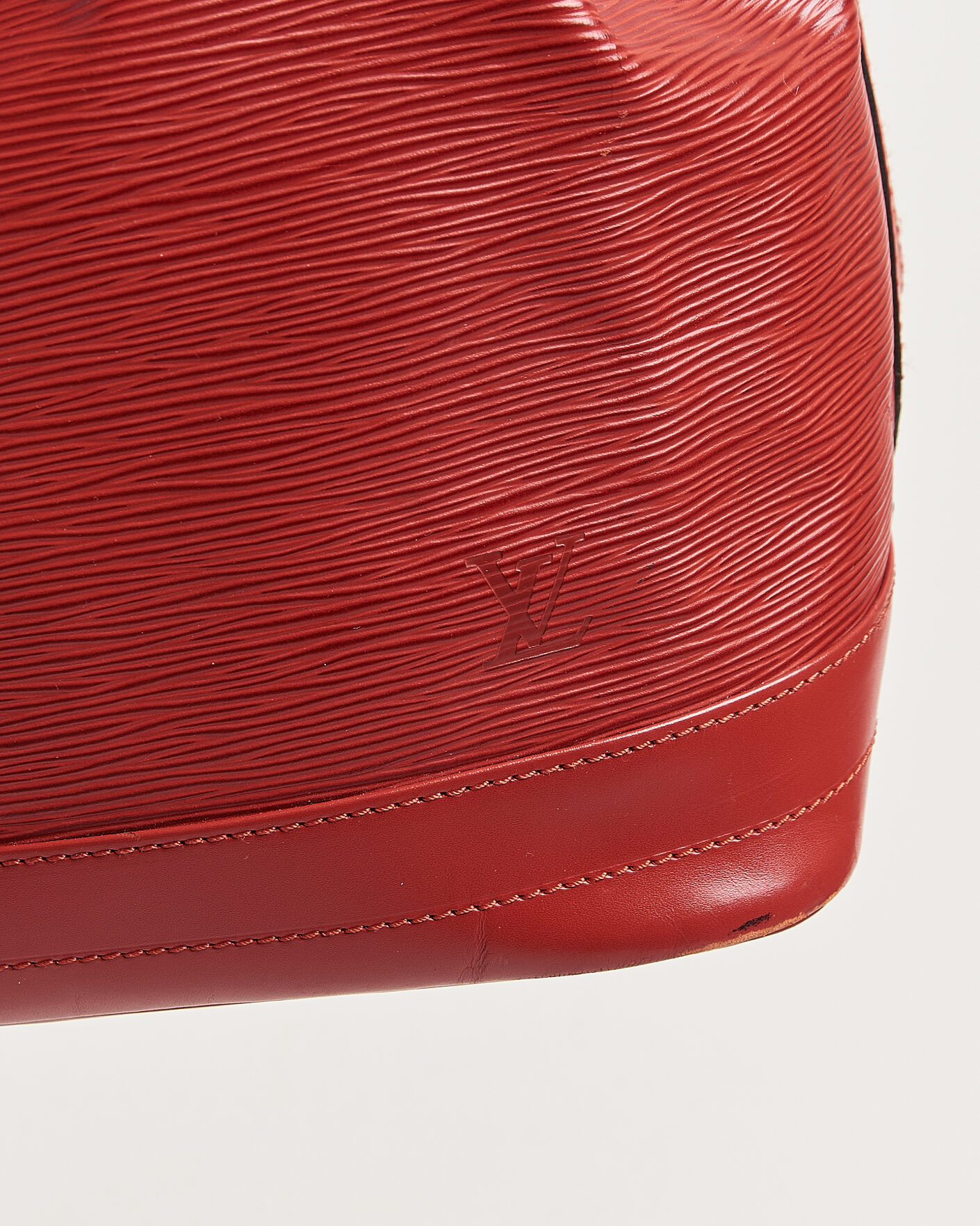 Hombres | Pre-Owned & Vintage Bags | Louis Vuitton Pre-Owned | Noé Epi Leather Red