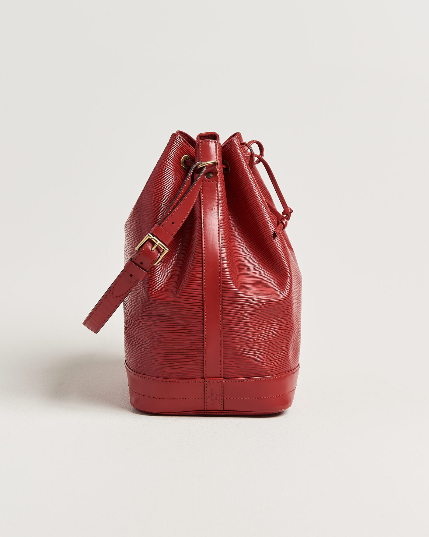 Hombres | Pre-Owned & Vintage Bags | Louis Vuitton Pre-Owned | Noé Epi Leather Red