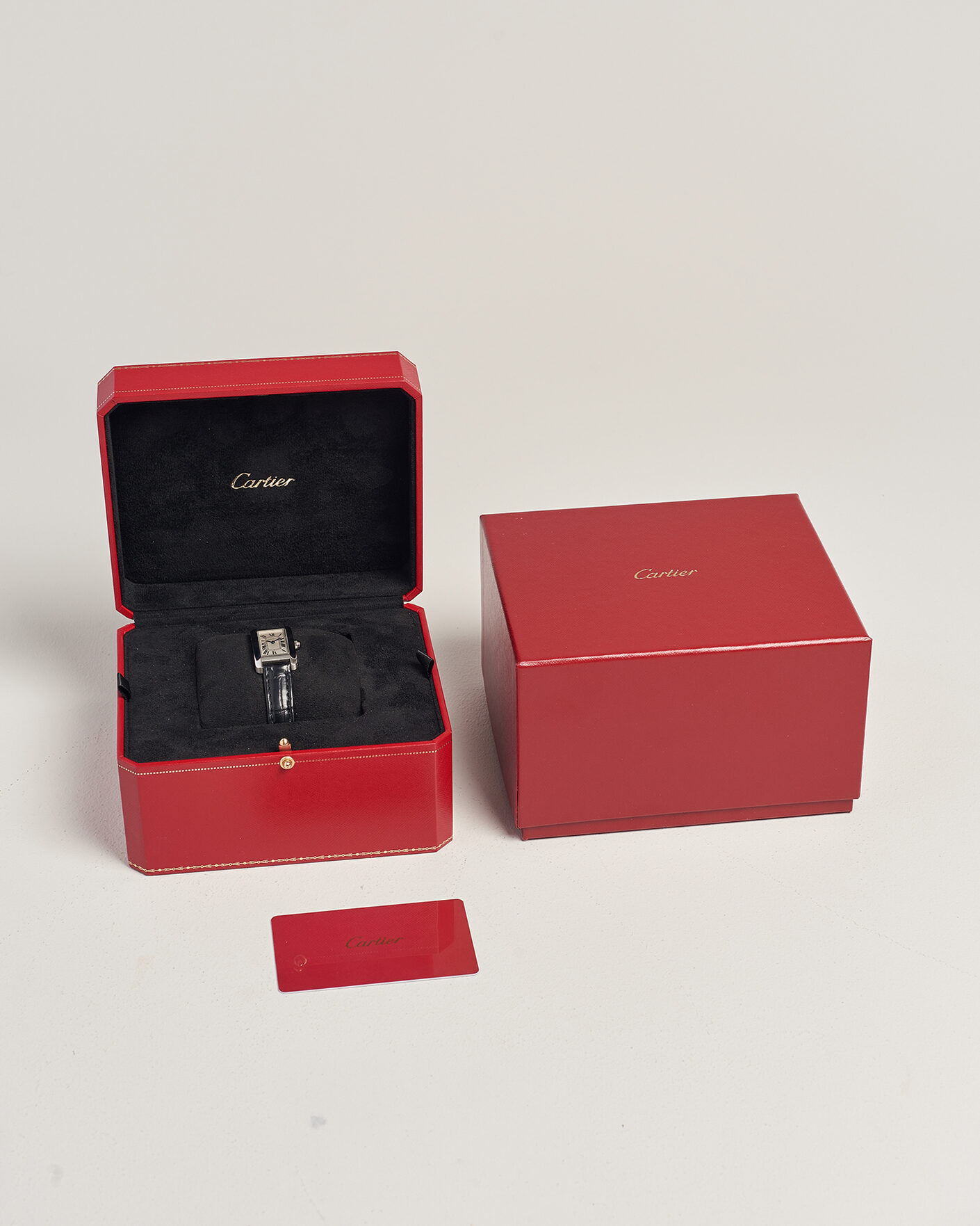 Hombres | Gifts for Her | Cartier Pre-Owned | Tank Americaine