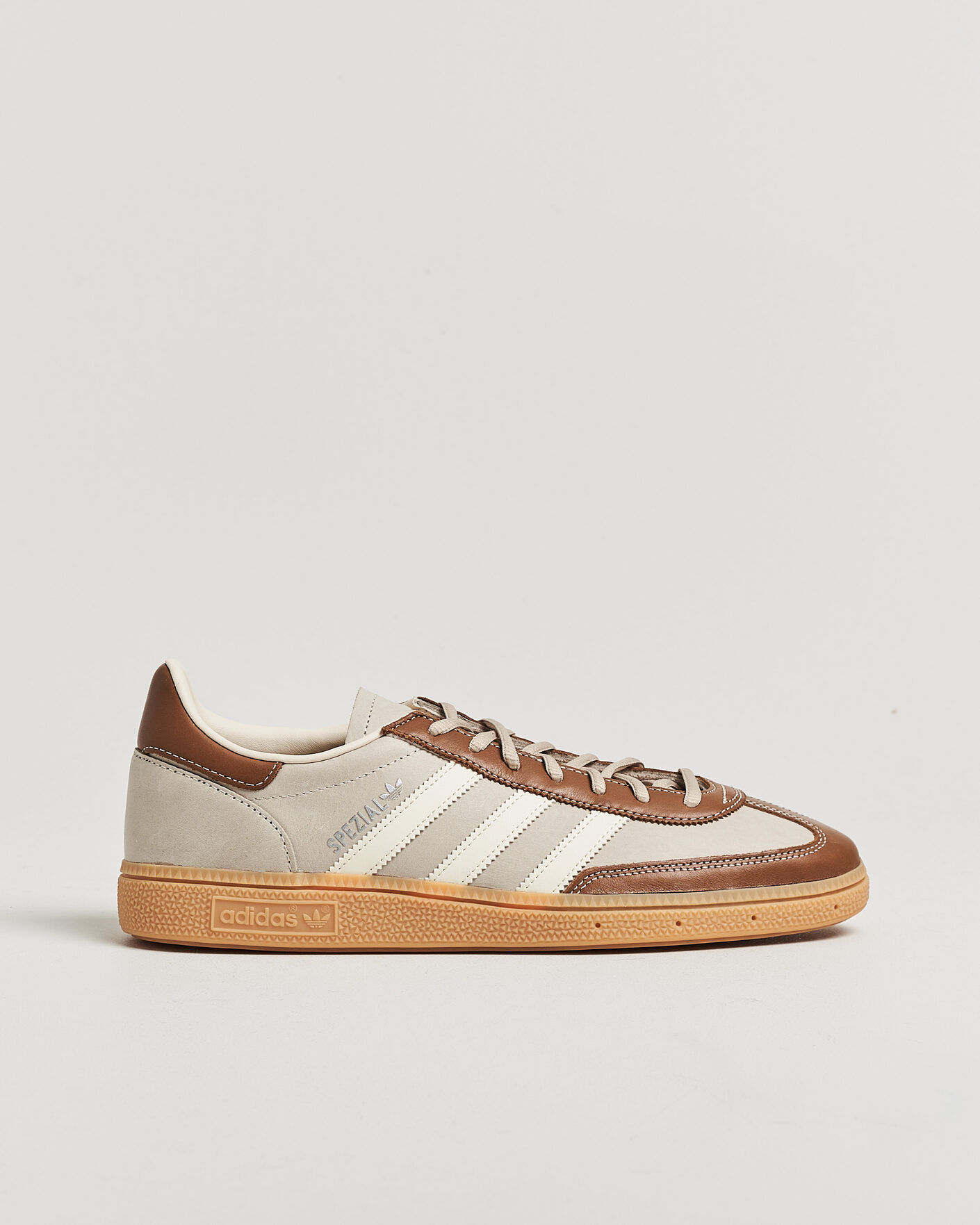 Hombres | Zapatillas | adidas Originals | Handball Spezial Sneaker Khaki/White