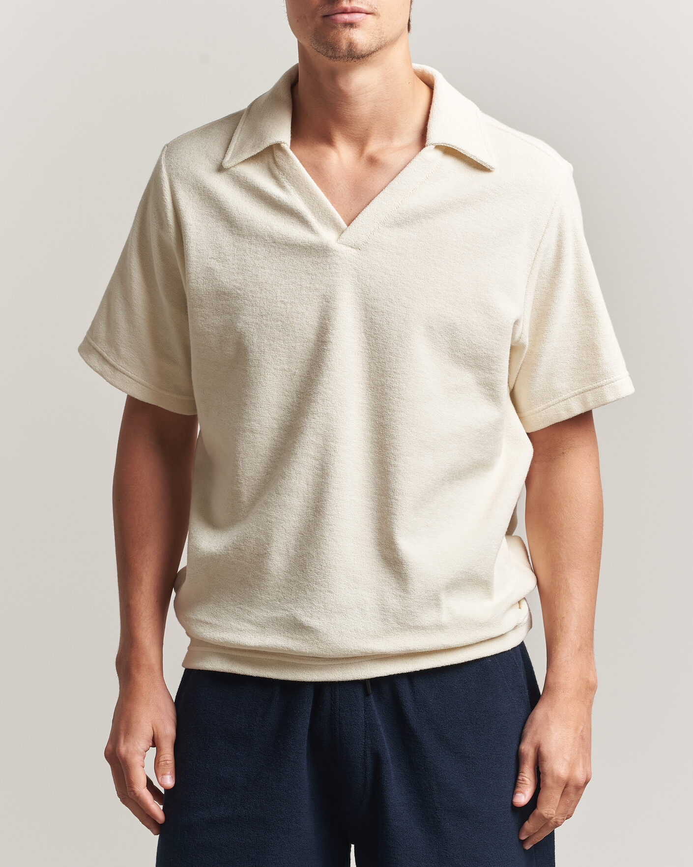 Hombres | Polos | OAS | Serif Regular Fit Terry Open Collar Polo Ecru