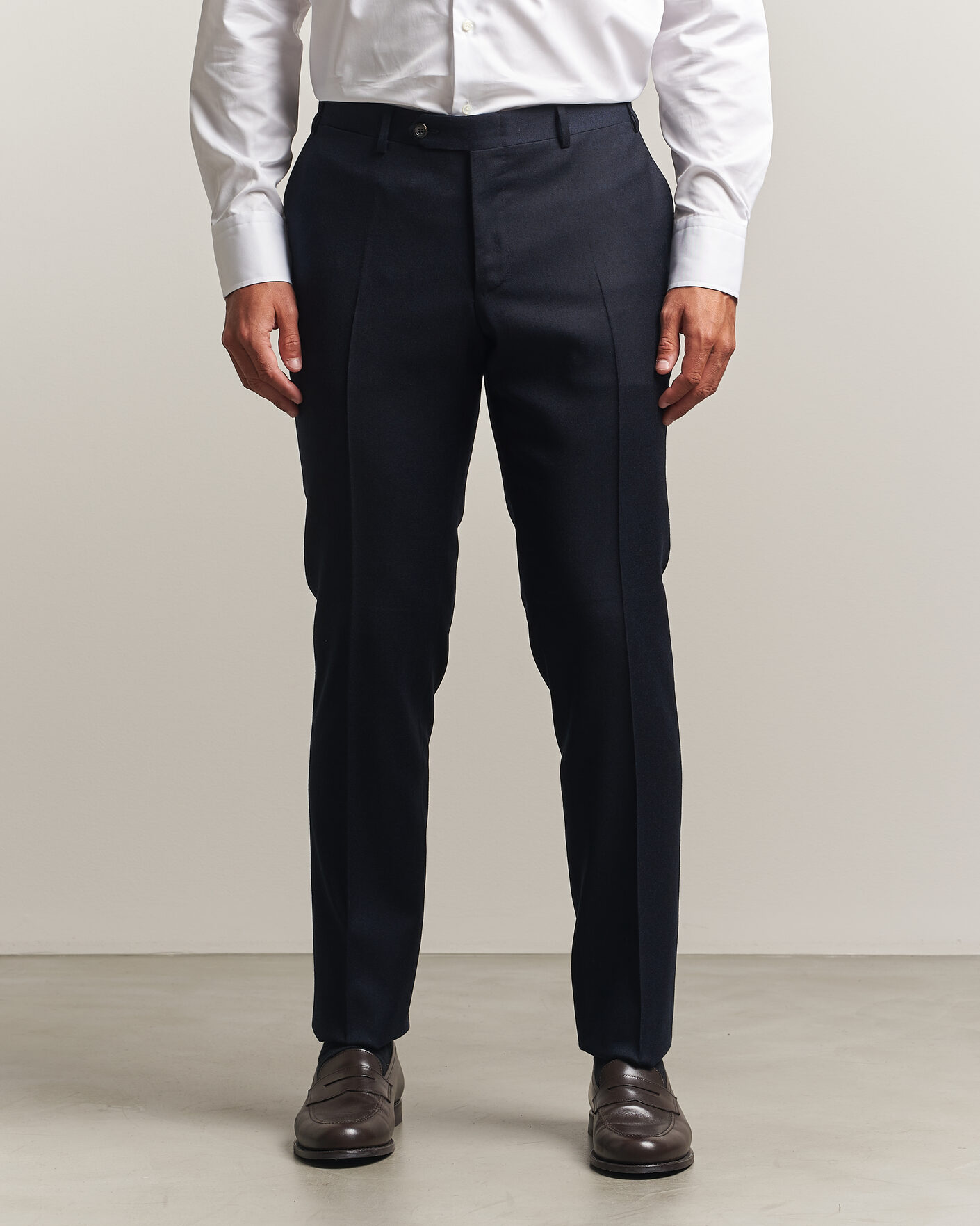 Hombres | Pantalones | Canali | Slim Fit Flannel Trousers Navy