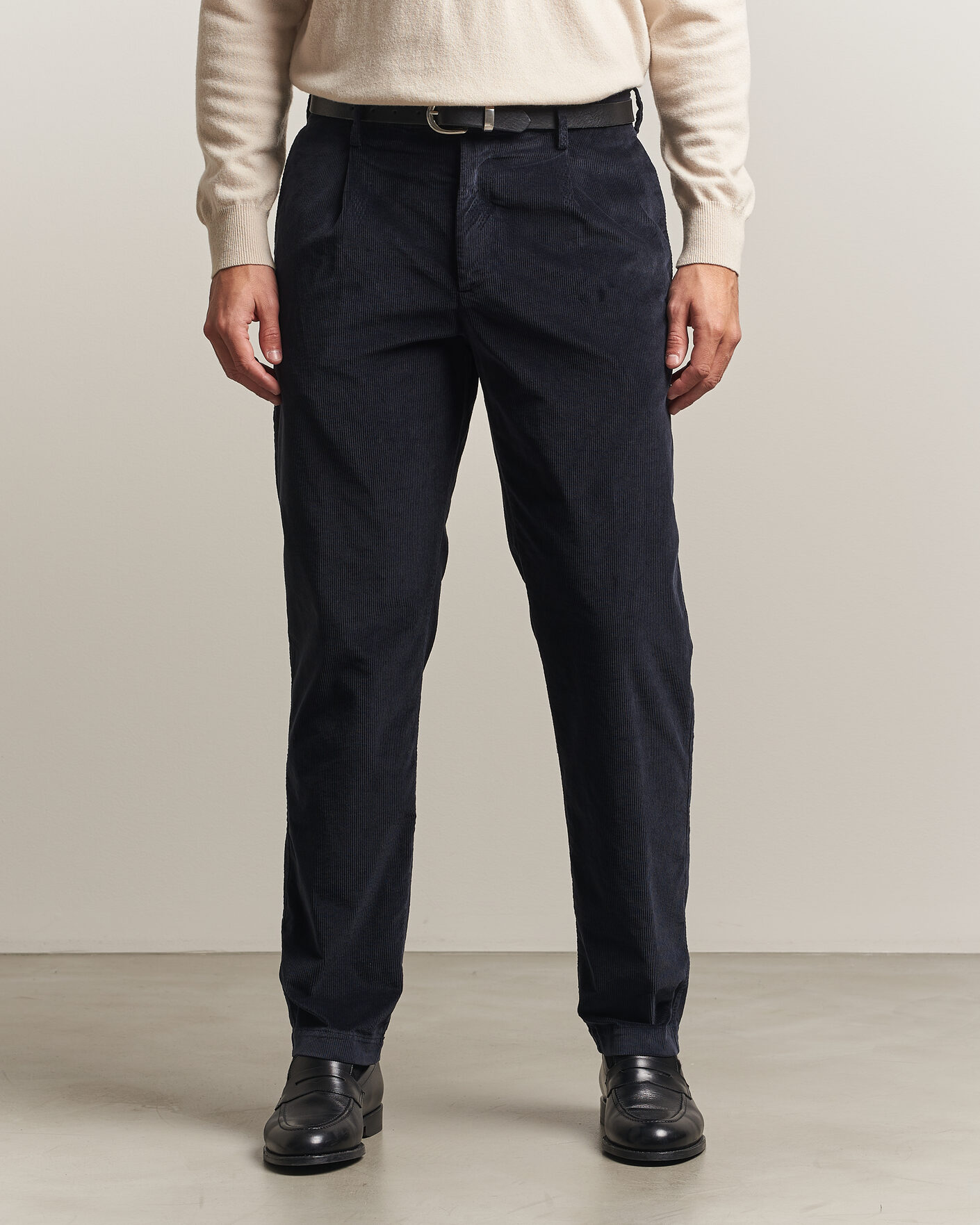 Hombres | Pantalones | Canali | Comfort Corduroy Pants Navy