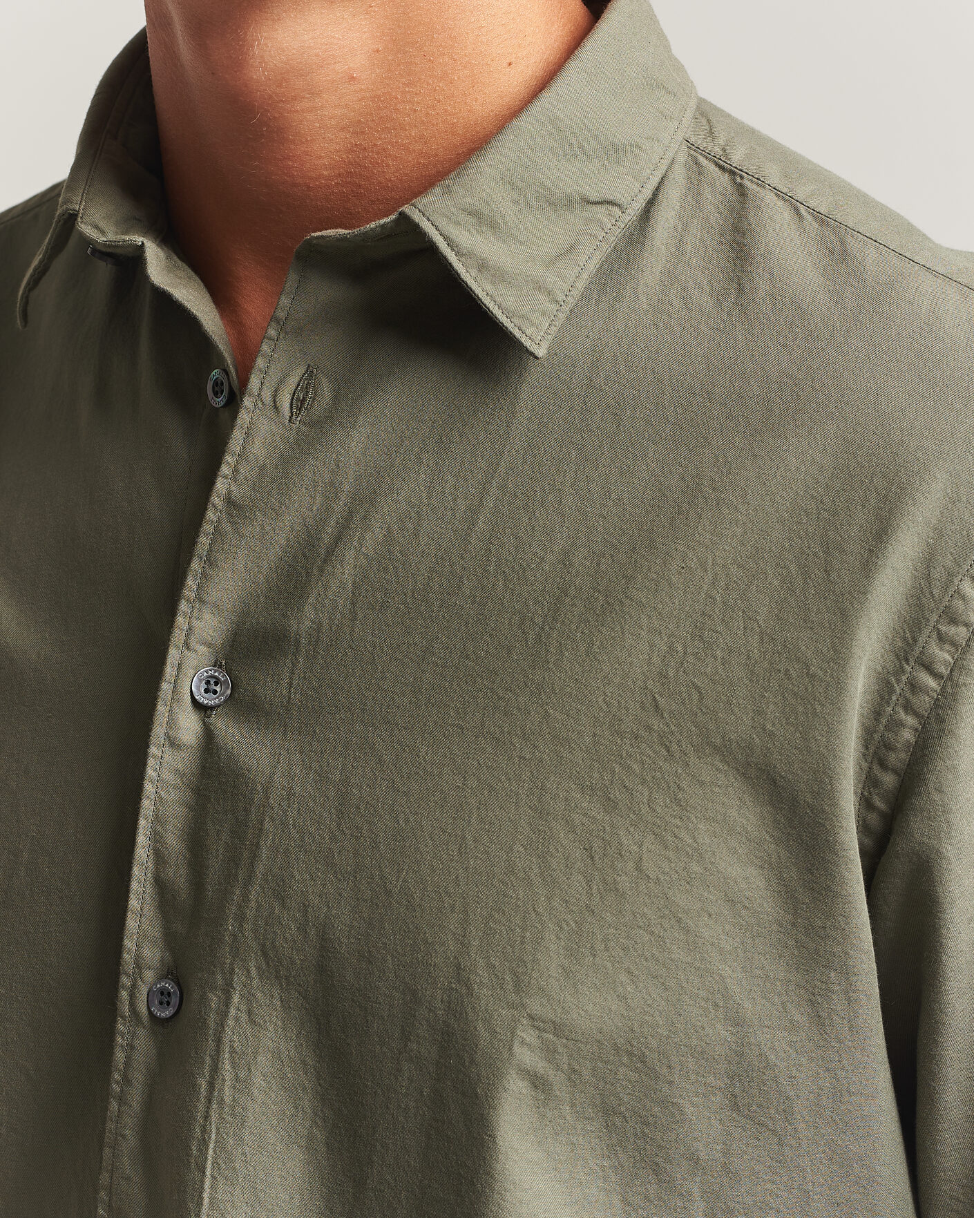Hombres | Camisas | Canali | Garment Dyed Cotton Shirt Olive