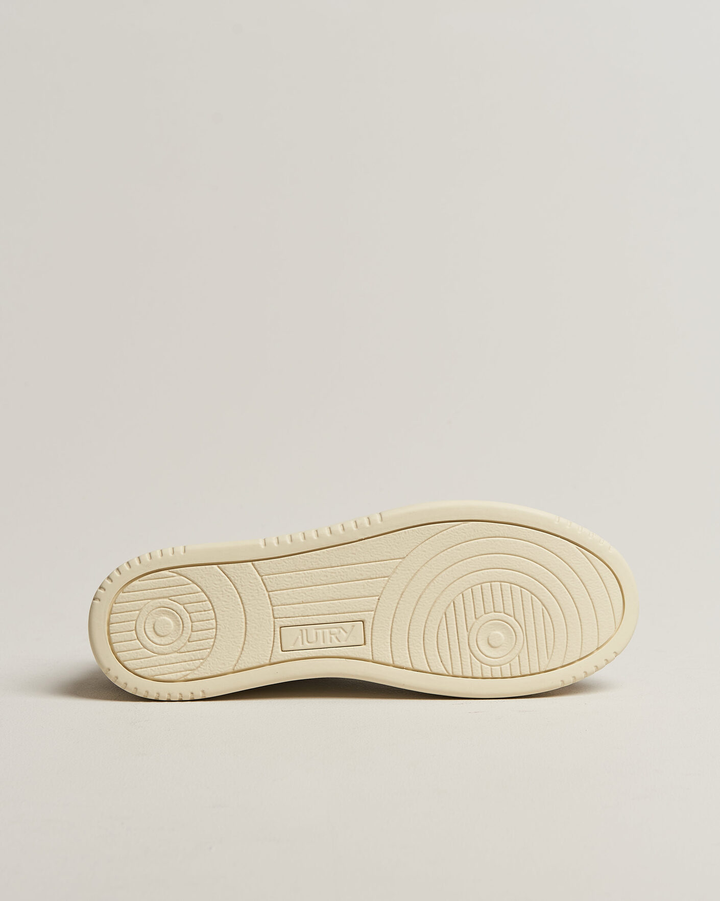 Hombres | Zapatillas | Autry | Medalist Low Soft Leather/Suede Sneaker White/Tabacco