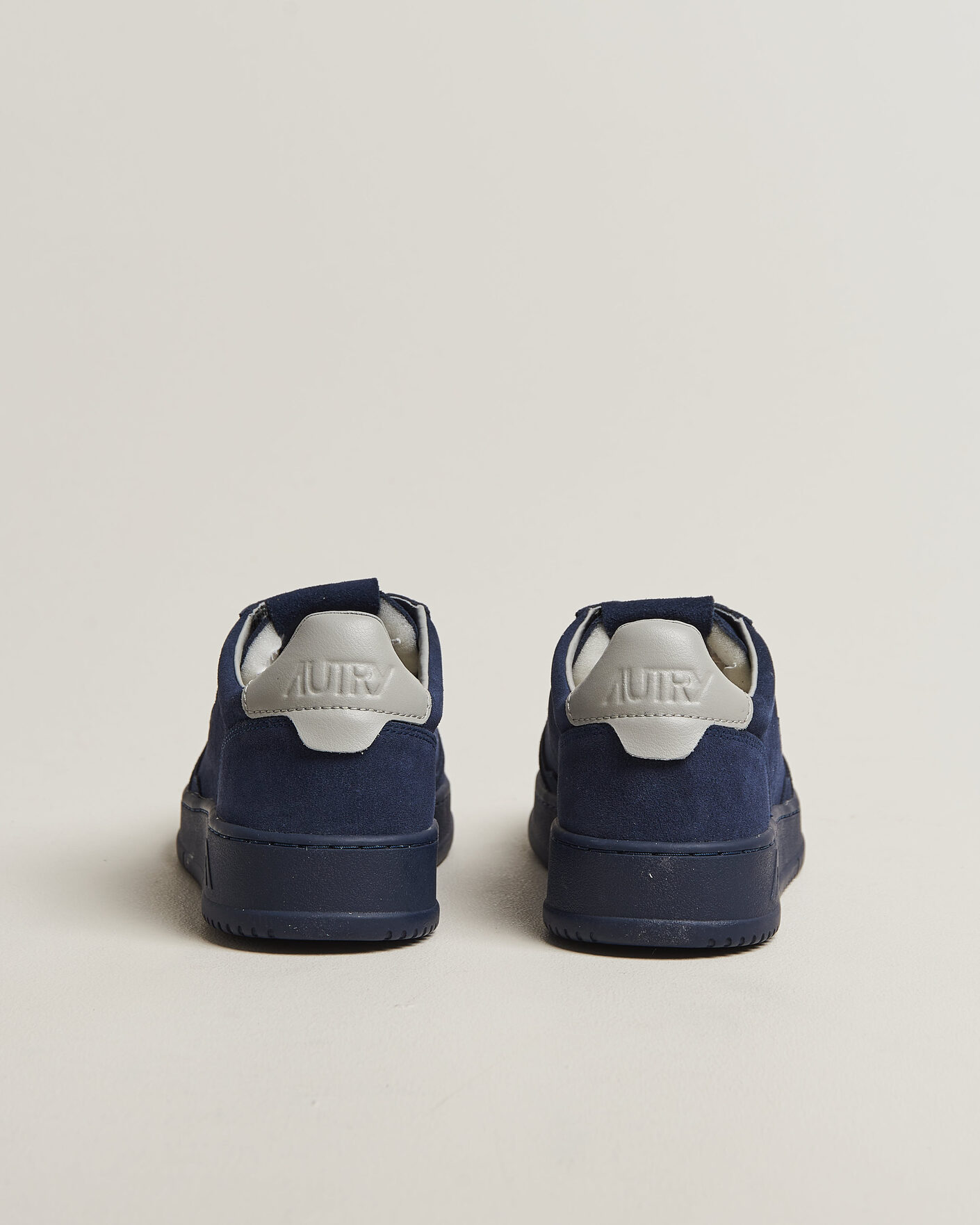 Hombres | Zapatillas | Autry | Medalist Low Suede Sneaker Navy