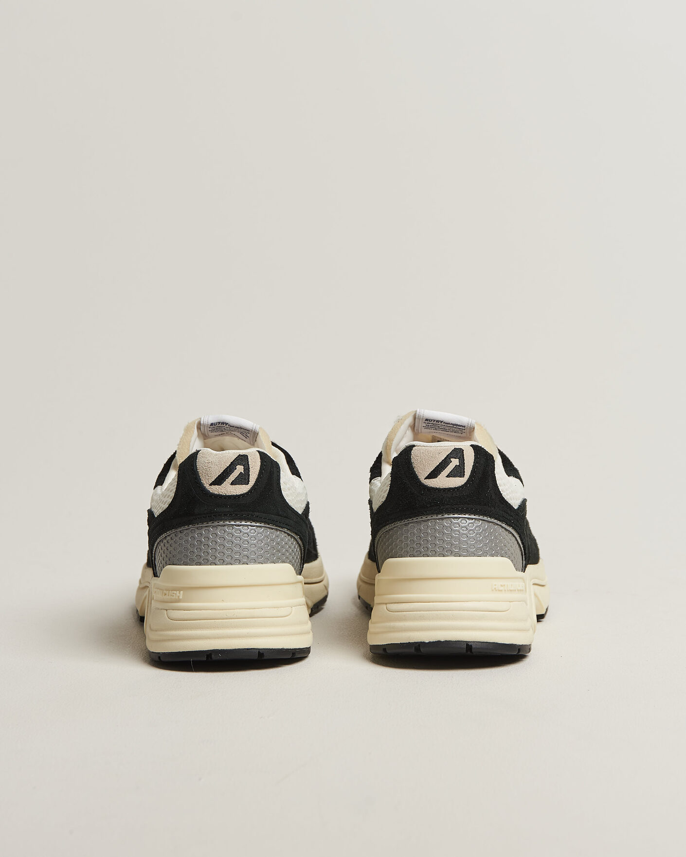 Hombres | Zapatillas | Autry | Hyperway Low Suede Running Sneaker Navy