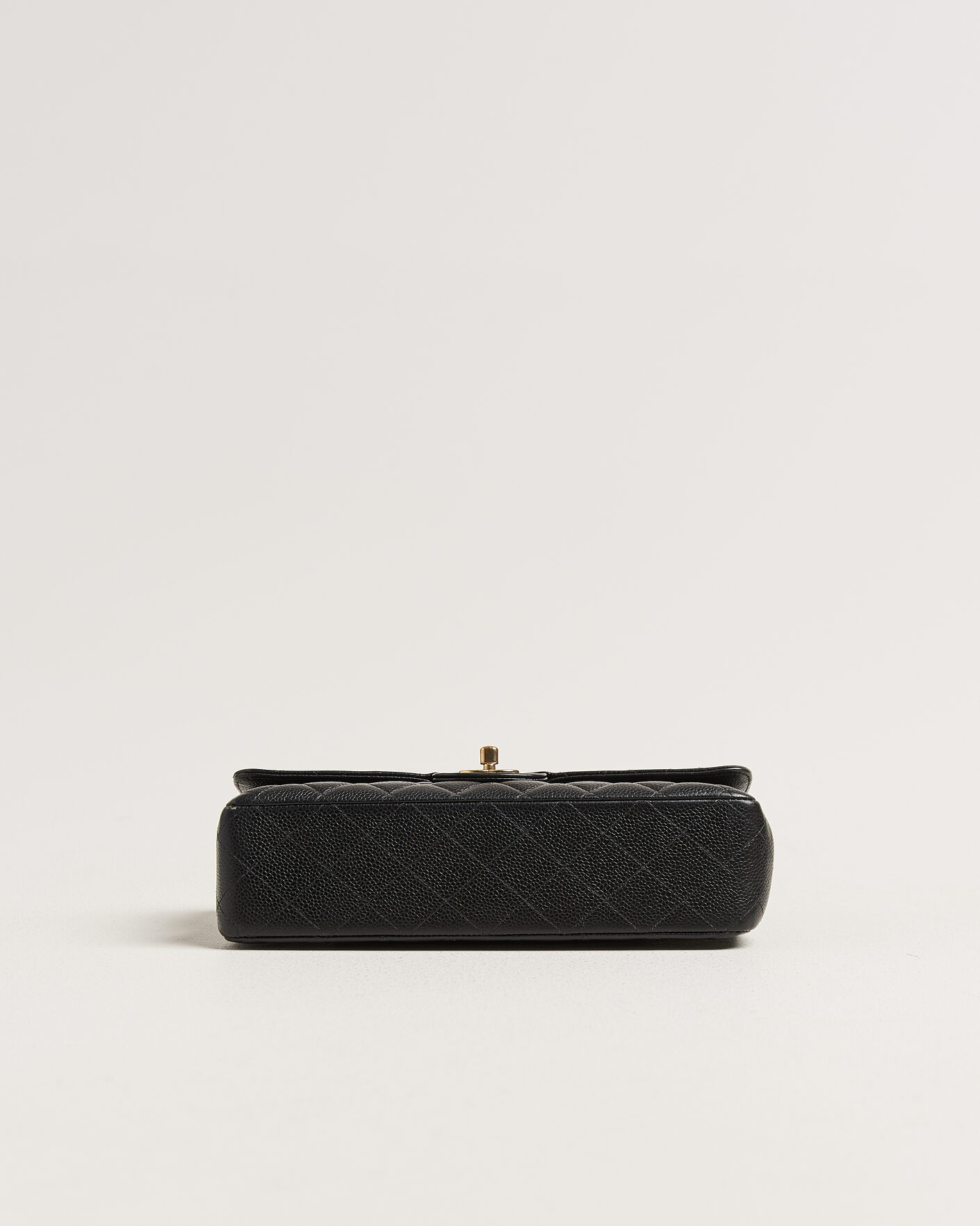 Hombres | Chanel Pre-Owned Classic Medium Double Flap Bag Caviar Leather Black | Chanel Pre-Owned | Classic Medium Double Flap Bag Caviar Leather Black