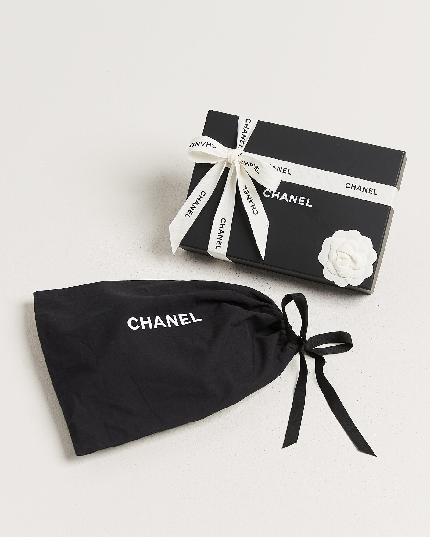 Hombres | Pre-Owned & Vintage Bags | Chanel Pre-Owned | Wallet On Chain Caviar Leather Black