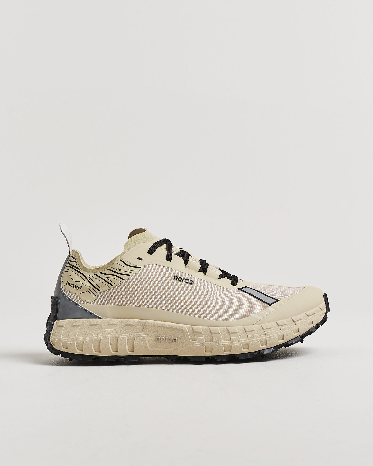 Hombres | Zapatillas de trail | Norda | 001A Running Sneakers Almond