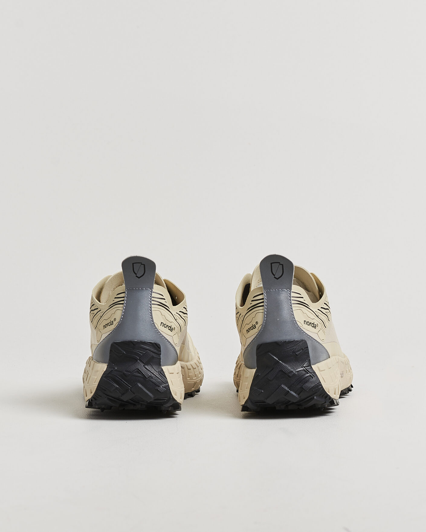 Hombres | Zapatillas de trail | Norda | 001A Running Sneakers Almond