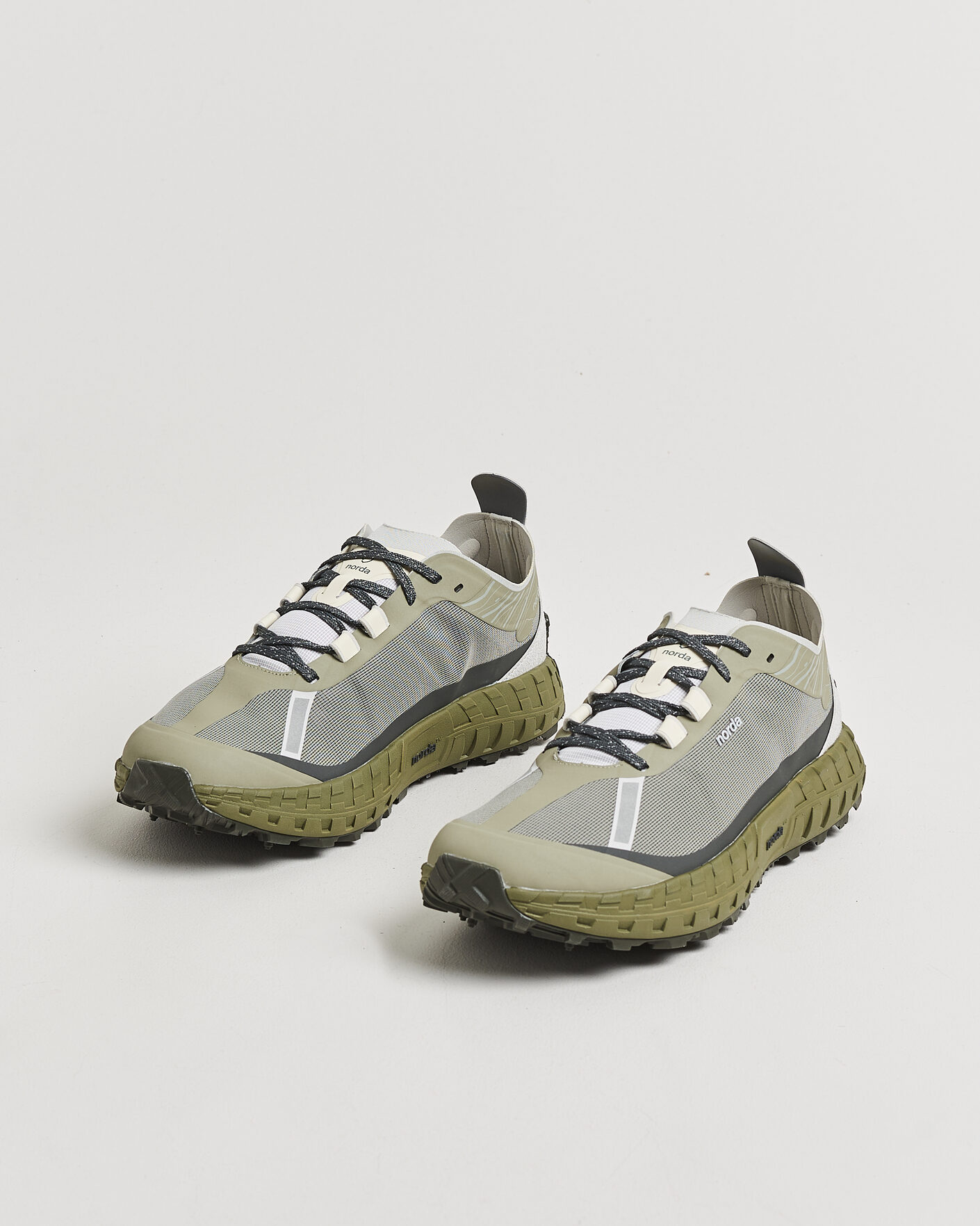 Hombres | Zapatillas de trail | Norda | 001A Running Sneakers Serpentine