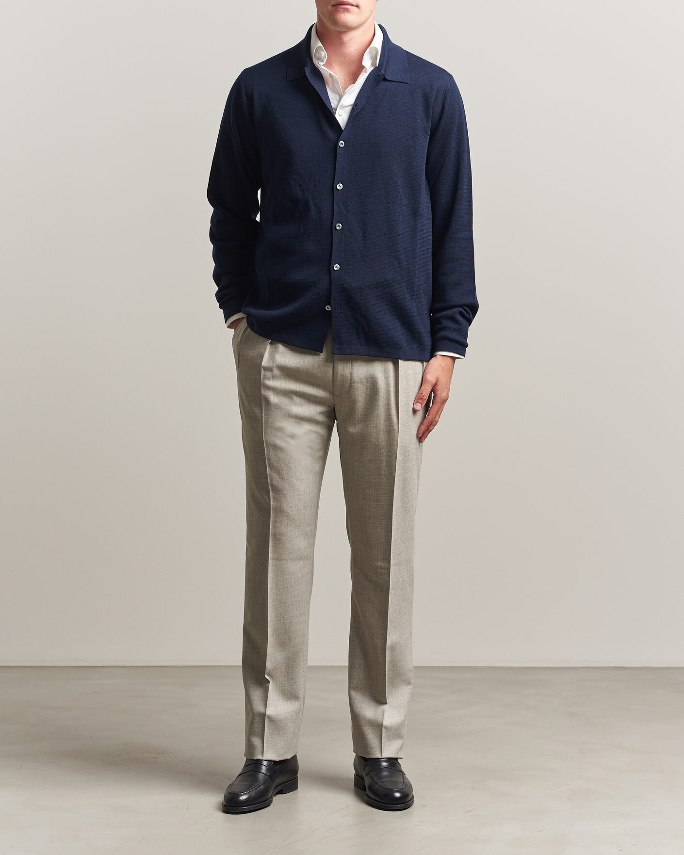 Hombres | Pantalones | Ralph Lauren Purple Label | Gregory Pleated Flannel Trousers Pearl Grey