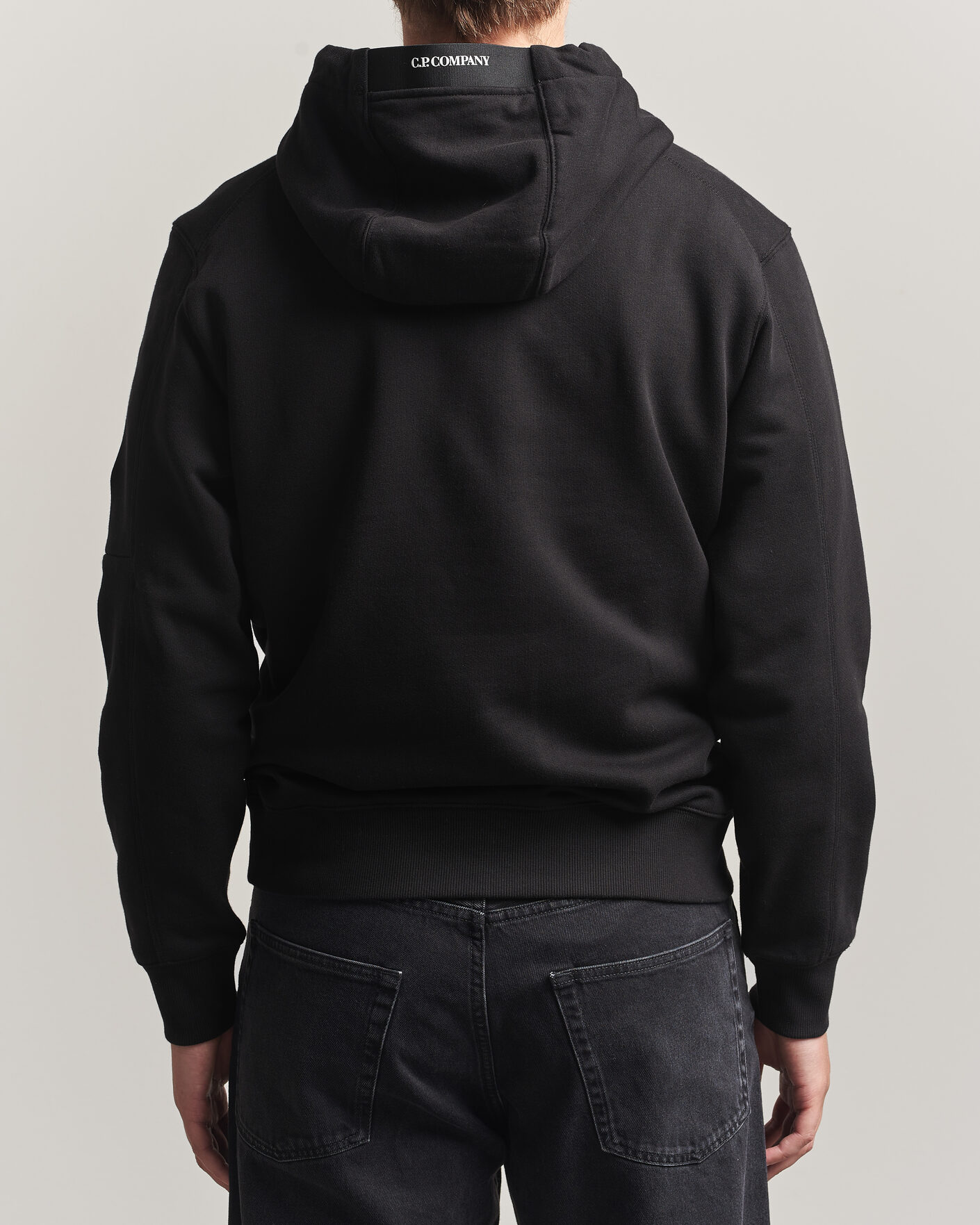 Hombres | Jerséis y prendas de punto | C.P. Company | Diagonal Raised Fleece Lens Hood Black