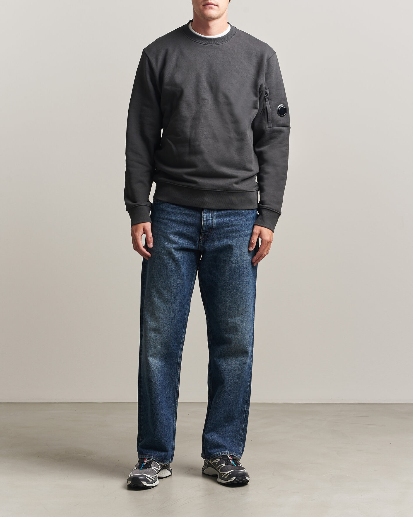 Hombres | Jerséis y prendas de punto | C.P. Company | Diagonal Raised Fleece Lens Sweatshirt Dark Grey