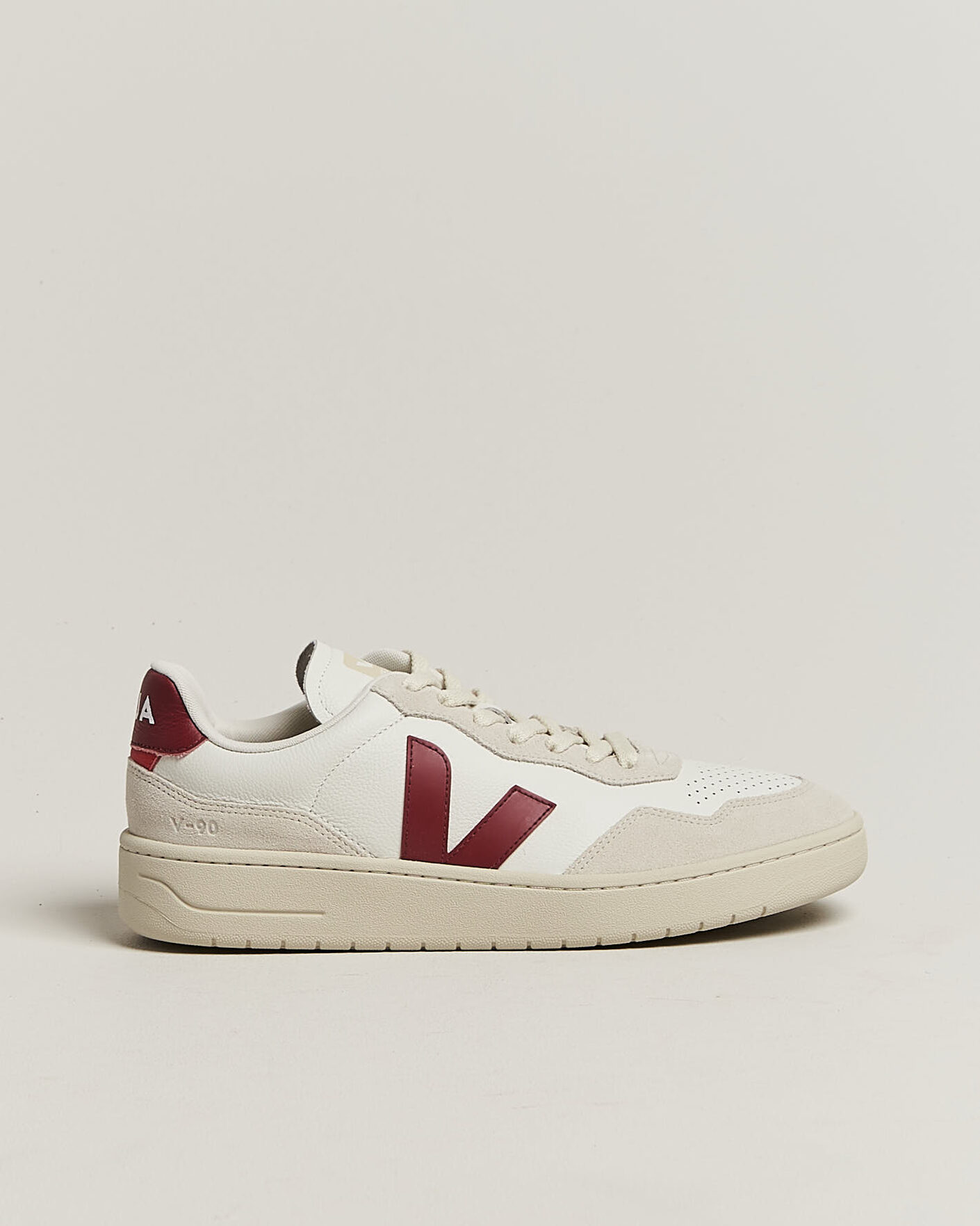 Hombres | Zapatillas | Veja | V-90 Sneaker White/Marsala Natural