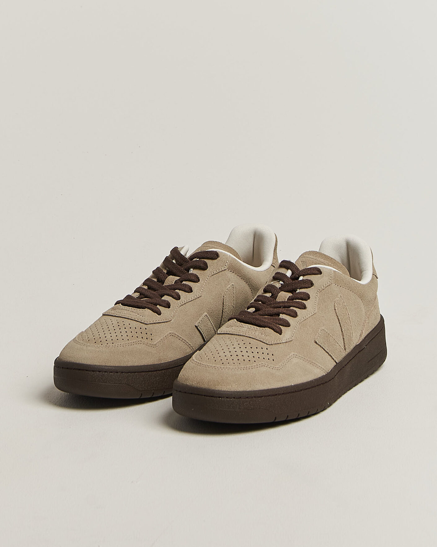Hombres | Zapatillas | Veja | V-90 Suede Sneaker Taupe/Eagle
