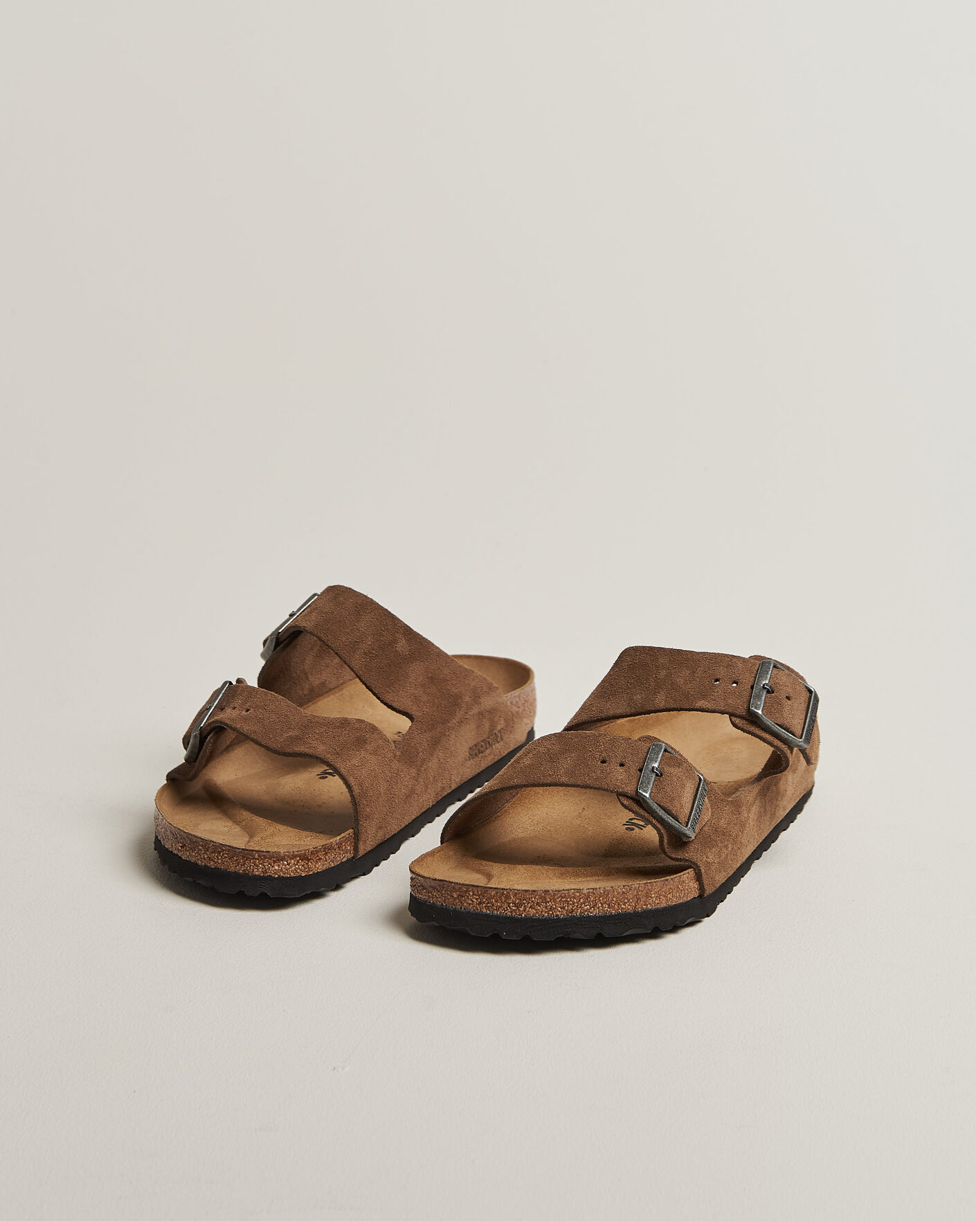 Hombres | Sandalias y chanclas | BIRKENSTOCK | Arizona Classic Footbed Dark Tea Suede