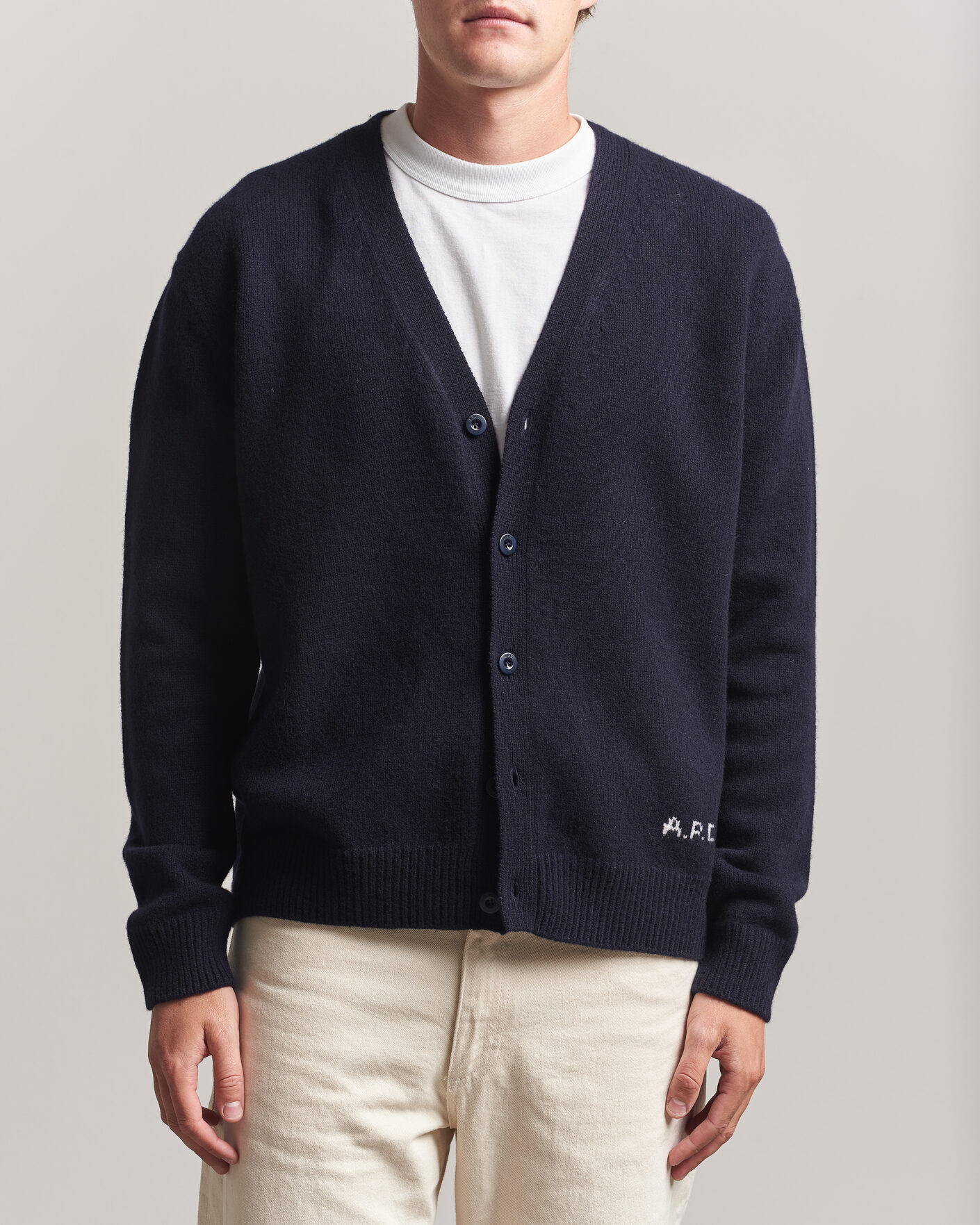 Hombres | Jerséis y prendas de punto | A.P.C. | Kevin Wool Knitted Cardigan Dark Navy