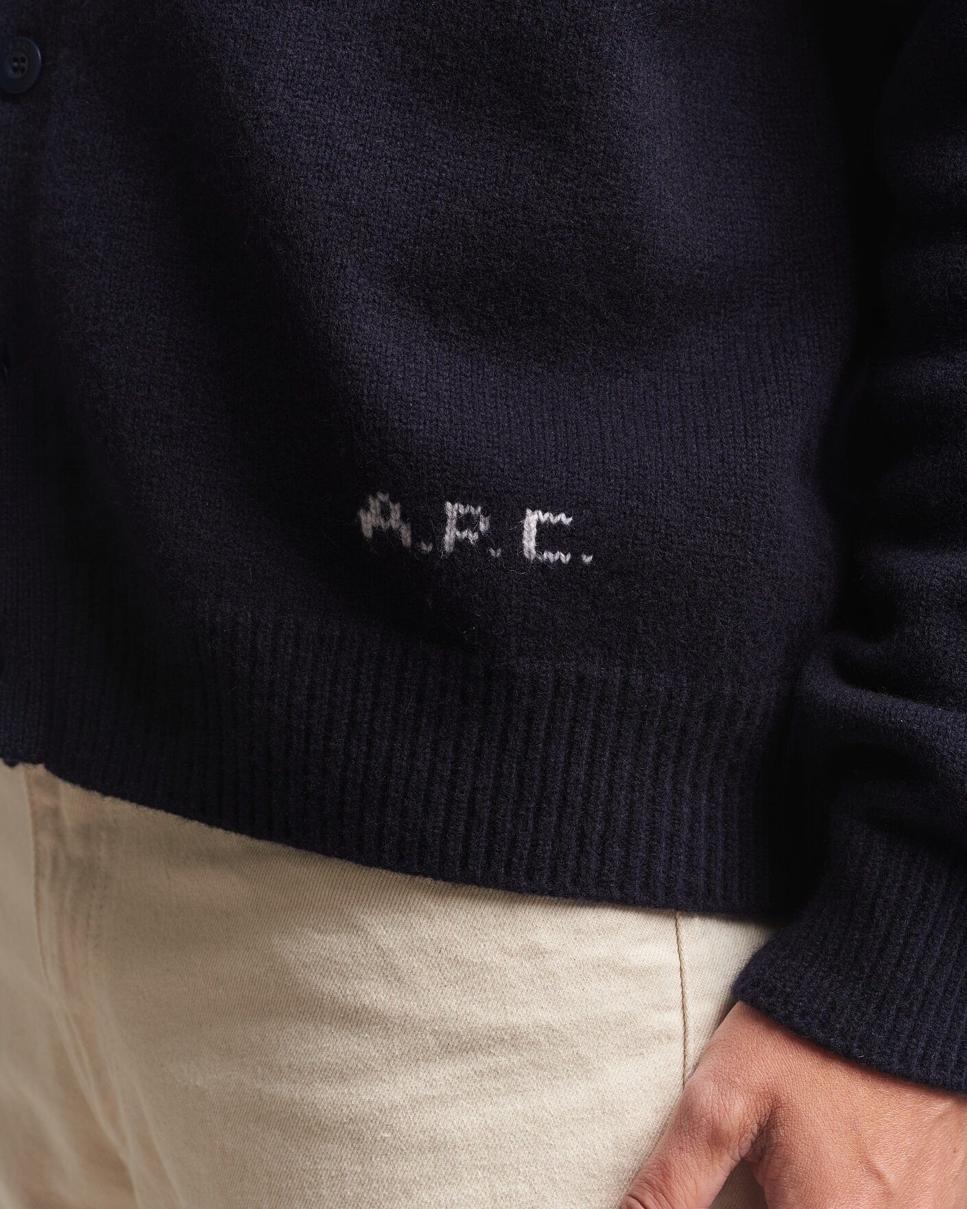 Hombres | Jerséis y prendas de punto | A.P.C. | Kevin Wool Knitted Cardigan Dark Navy
