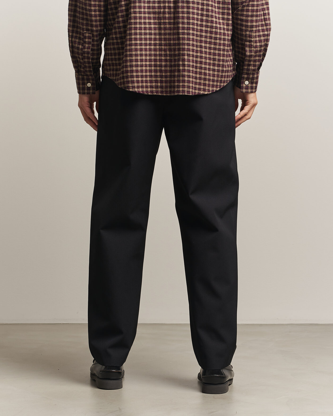 Hombres | Pantalones | A.P.C. | Renato Pleated Trousers Black