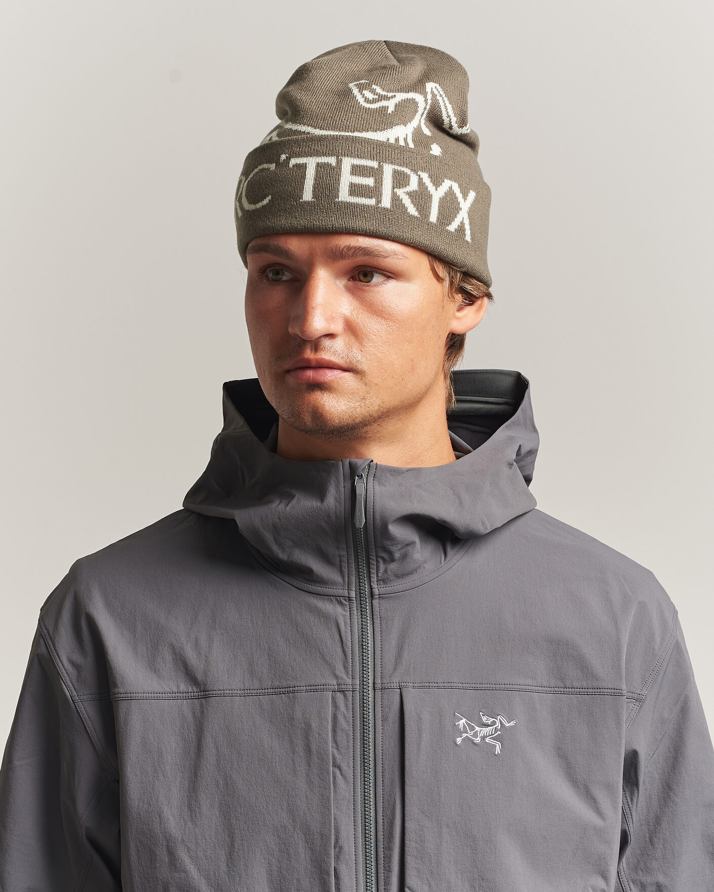 Hombres | Gorros | Arc'teryx | Bird Word Beanie Mongoose/Sea Salt