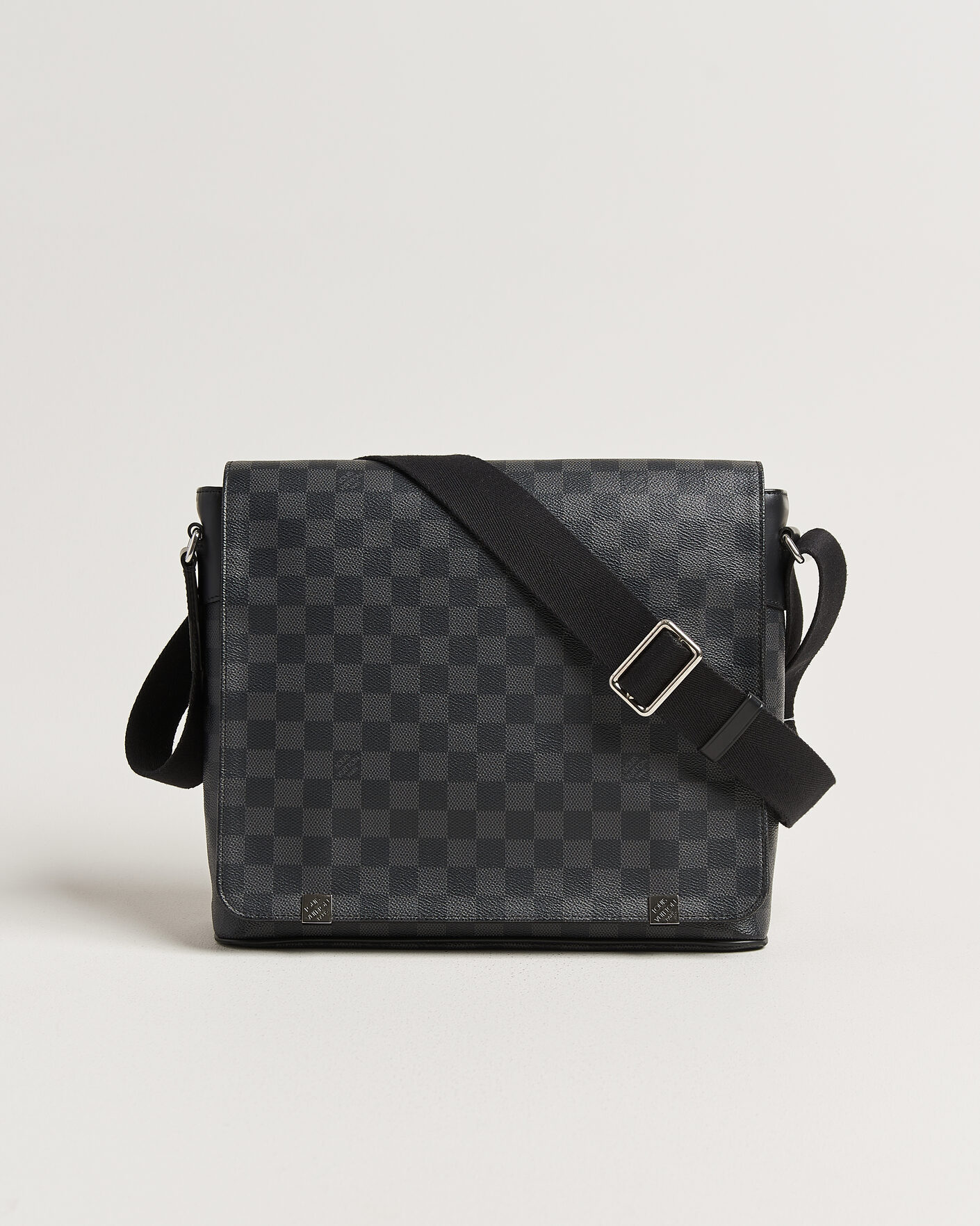 Hombres | Pre-Owned & Vintage Bags | Louis Vuitton Pre-Owned | Louis Vuitton District Messenger Bag MM Damier Graphite