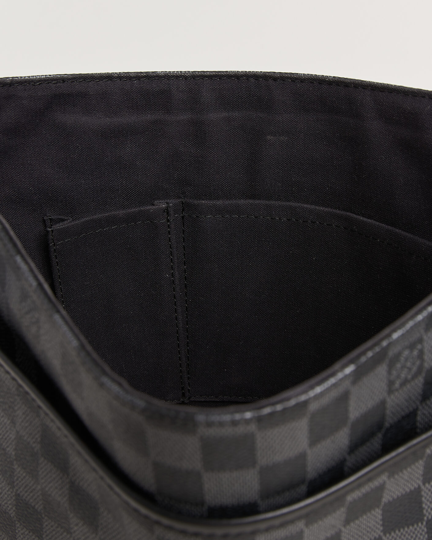 Hombres | Pre-Owned & Vintage Bags | Louis Vuitton Pre-Owned | Daniel Shoulder Bag MM Damier Graphite