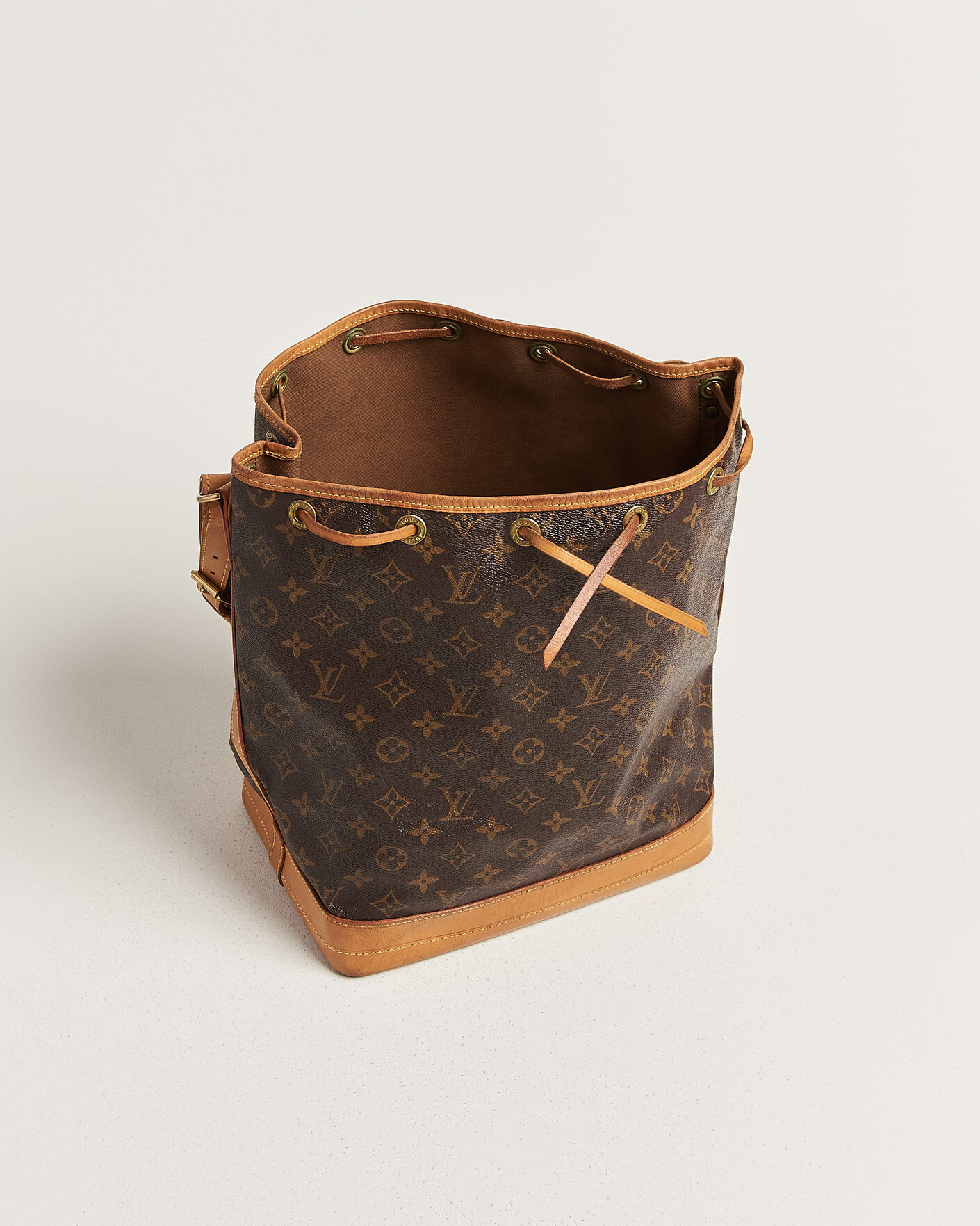 Hombres | Pre-Owned & Vintage Bags | Louis Vuitton Pre-Owned | Noé Monogram