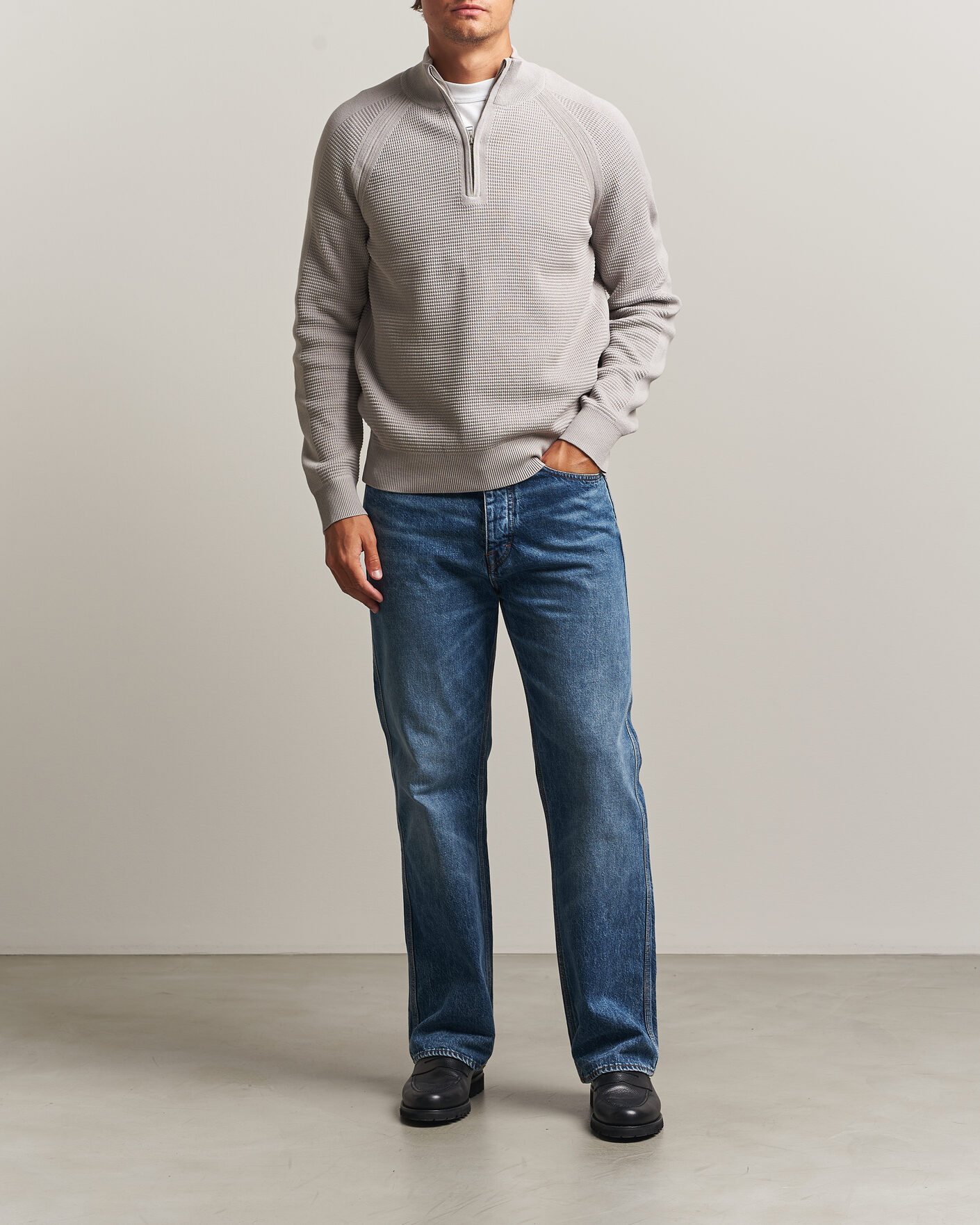 Hombres | Jerséis y prendas de punto | Belstaff | Bradwell Cotton Knitted Quarter Zip Concrete