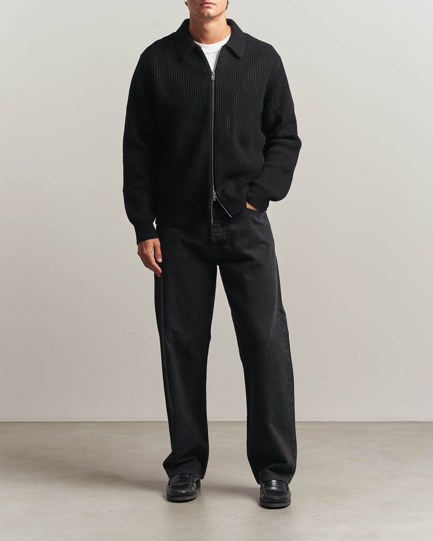 Hombres | Jerséis y prendas de punto | Filippa K | Ribbed Wool Knitted Full Zip Black