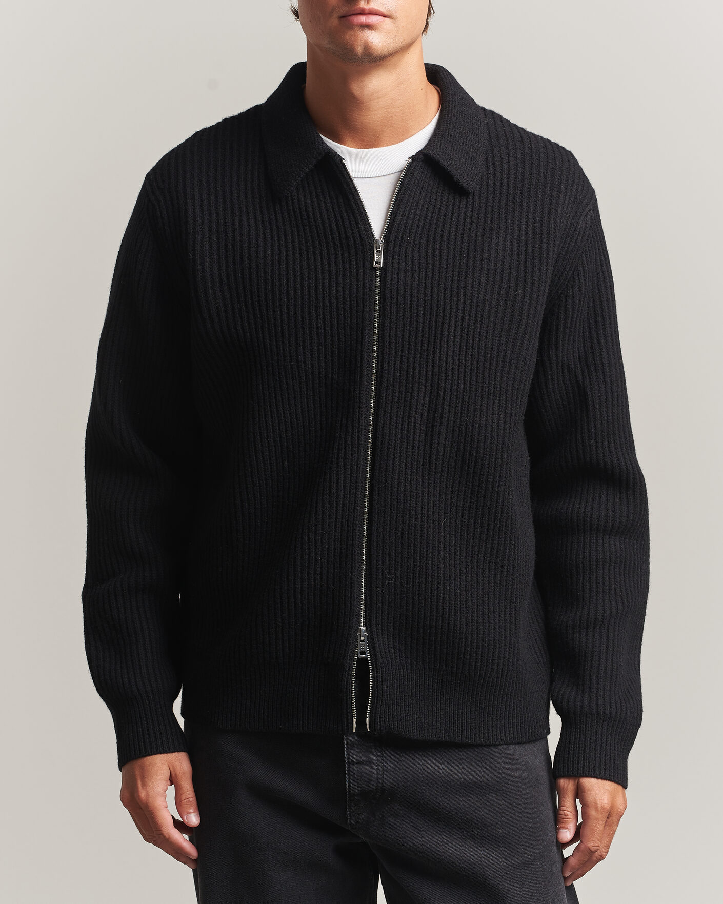Hombres | Jerséis y prendas de punto | Filippa K | Ribbed Wool Knitted Full Zip Black