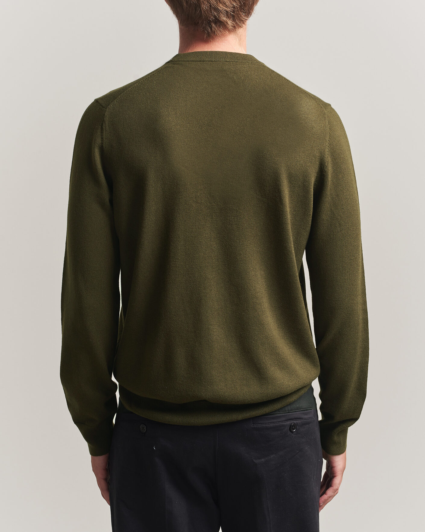 Hombres | Jerséis y prendas de punto | Filippa K | Cotton Merino Knitted Sweater Dark Moss Green