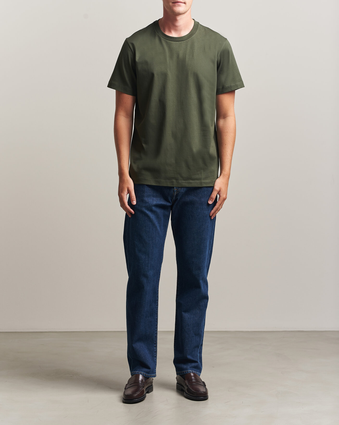Hombres | Camisetas | Filippa K | Filip Crew Neck T-Shirt Night Green