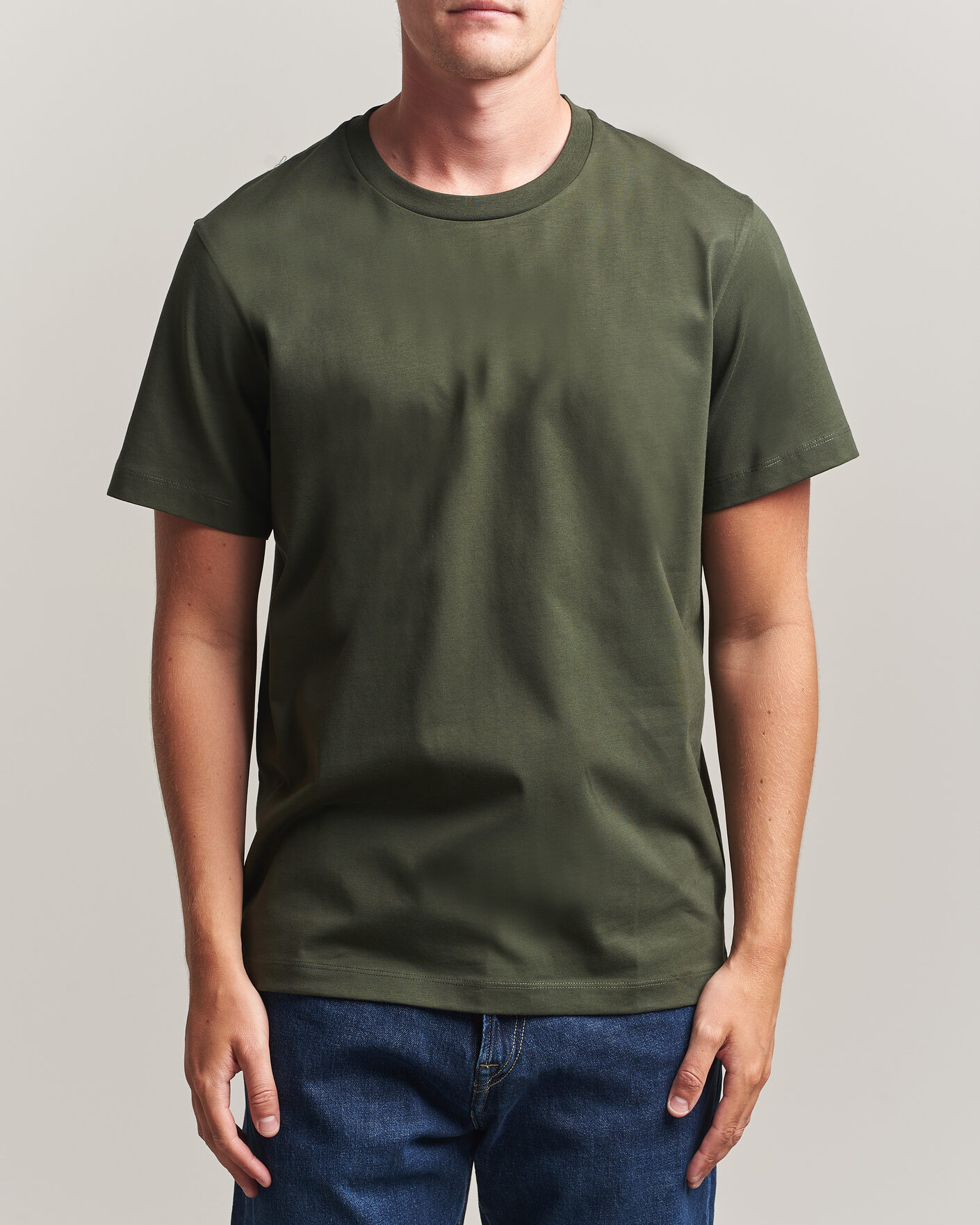 Hombres | Camisetas | Filippa K | Filip Crew Neck T-Shirt Night Green