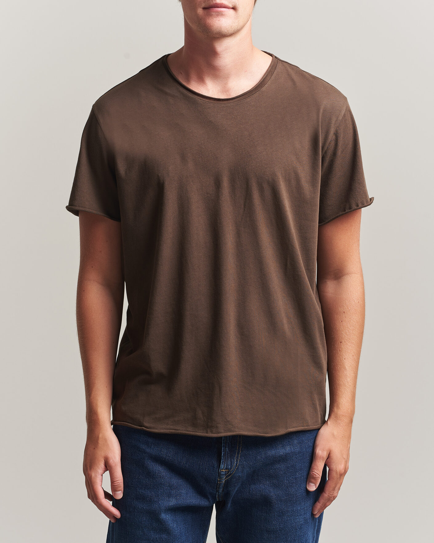 Hombres | Camisetas | Filippa K | Roll Neck Crew Neck T-Shirt Golden Brown