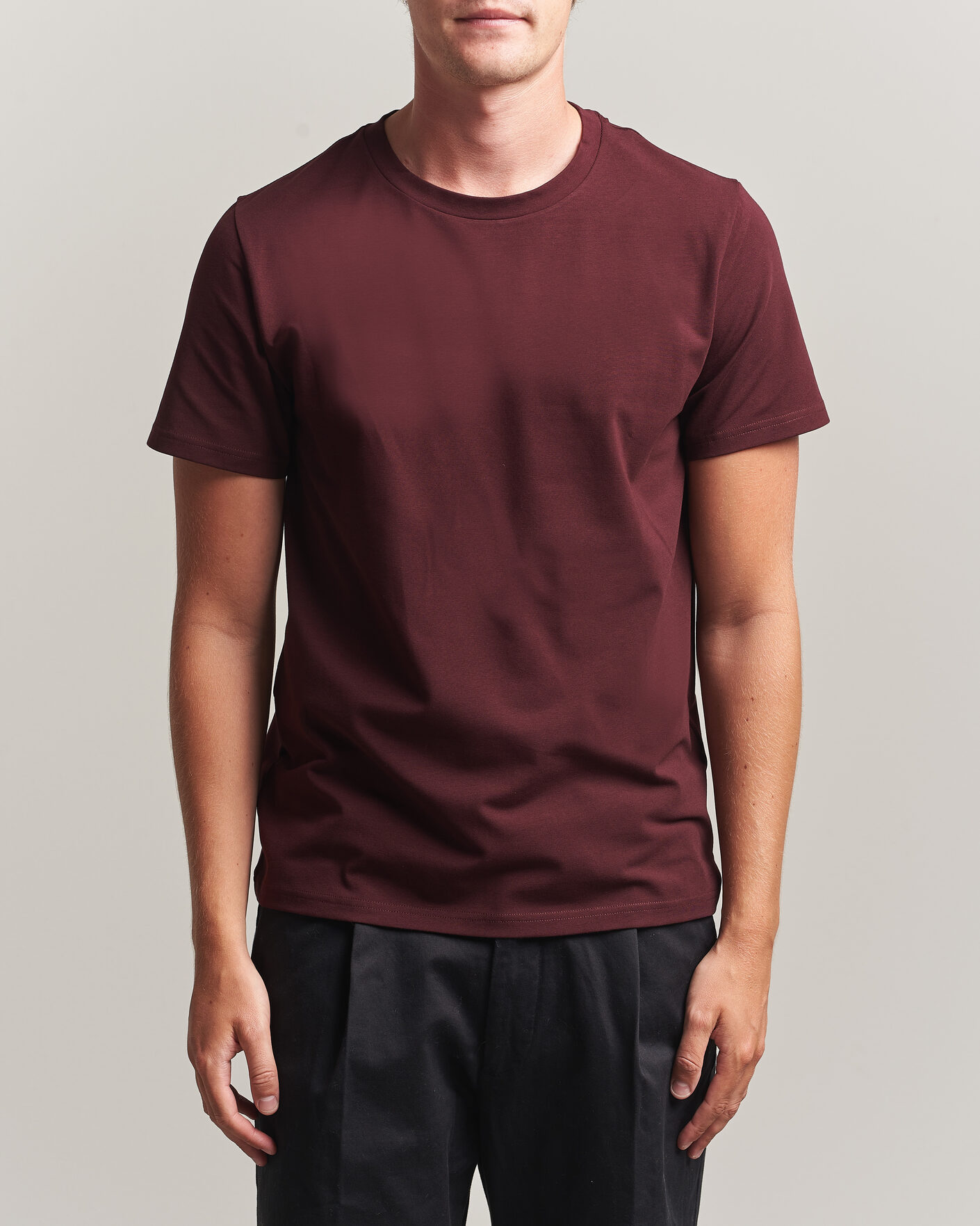 Hombres | Camisetas | Filippa K | Soft Lycra T-Shirt Dark Burgundy