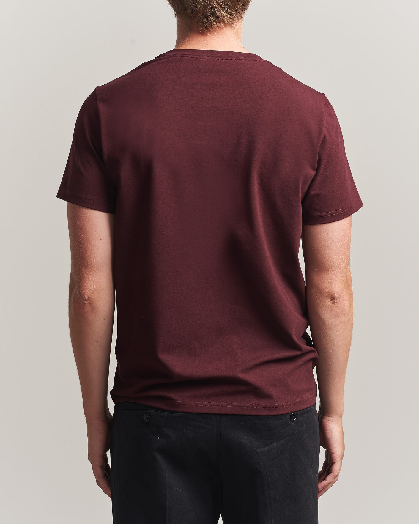 Hombres | Camisetas | Filippa K | Soft Lycra T-Shirt Dark Burgundy